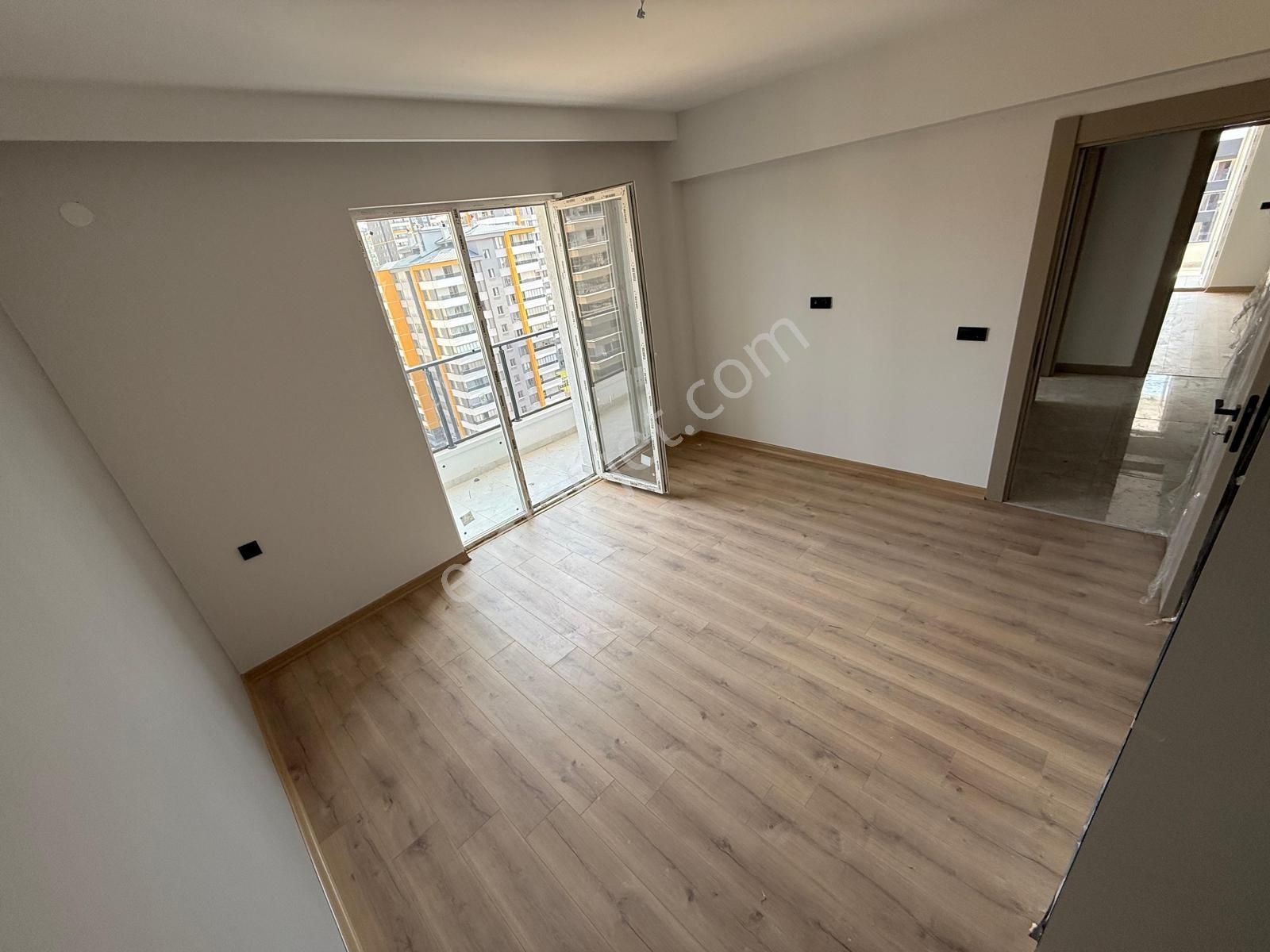 Törekent'te Projenin En Uygun 3+1 Manzaralı Lux Dairesi Satışta! - Görsel 19