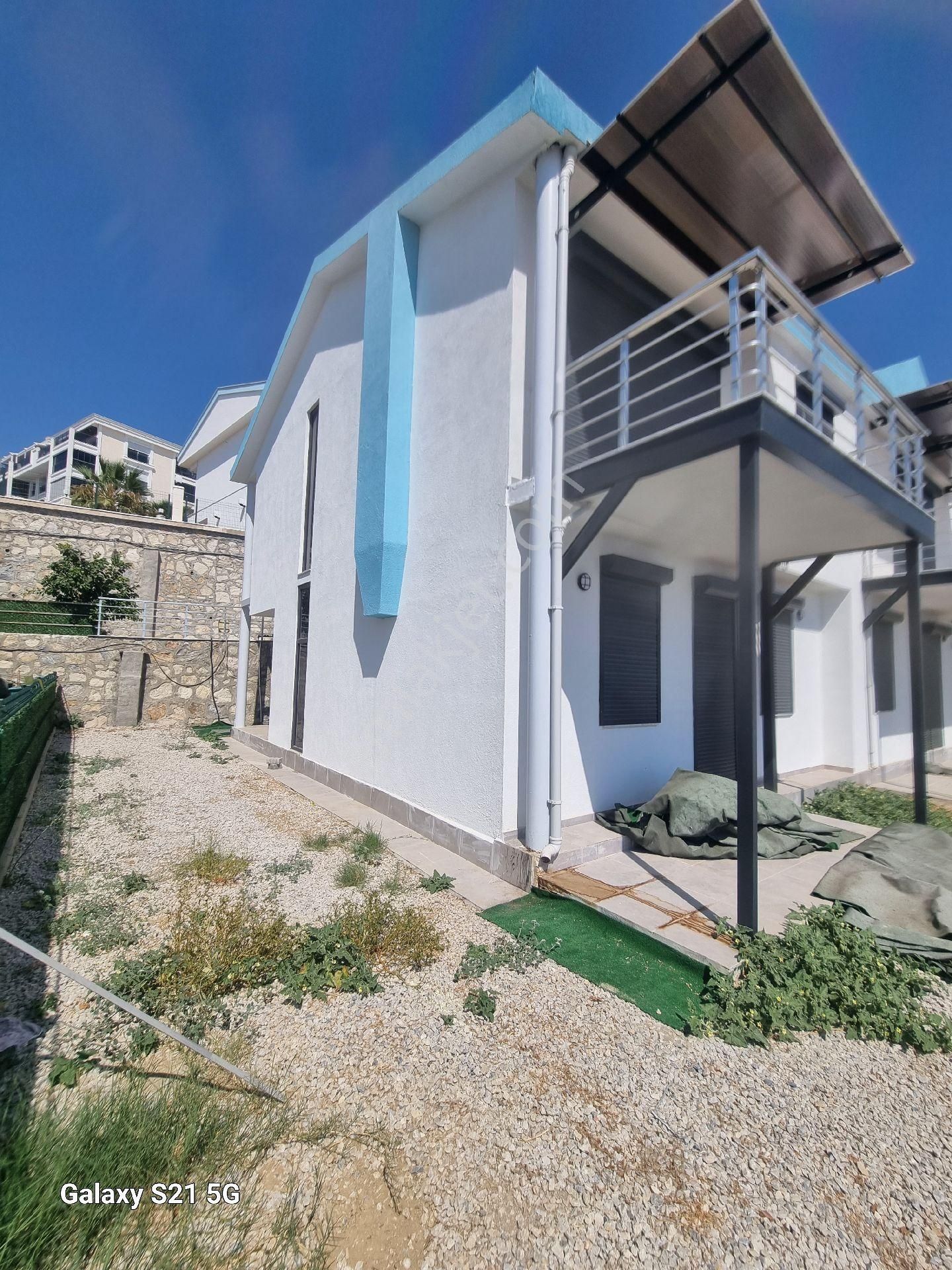 Kuşadası Kadınlar Denızınde Full Manzaralı 3+1 Bahçelı Vılla - Görsel 22