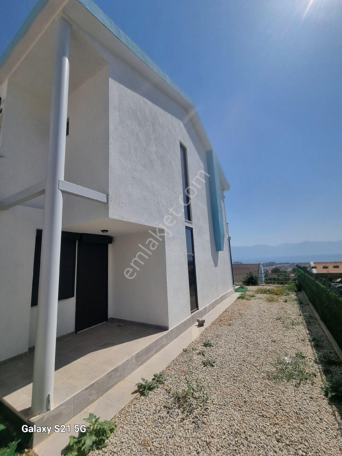 Kuşadası Kadınlar Denızınde Full Manzaralı 3+1 Bahçelı Vılla - Görsel 24