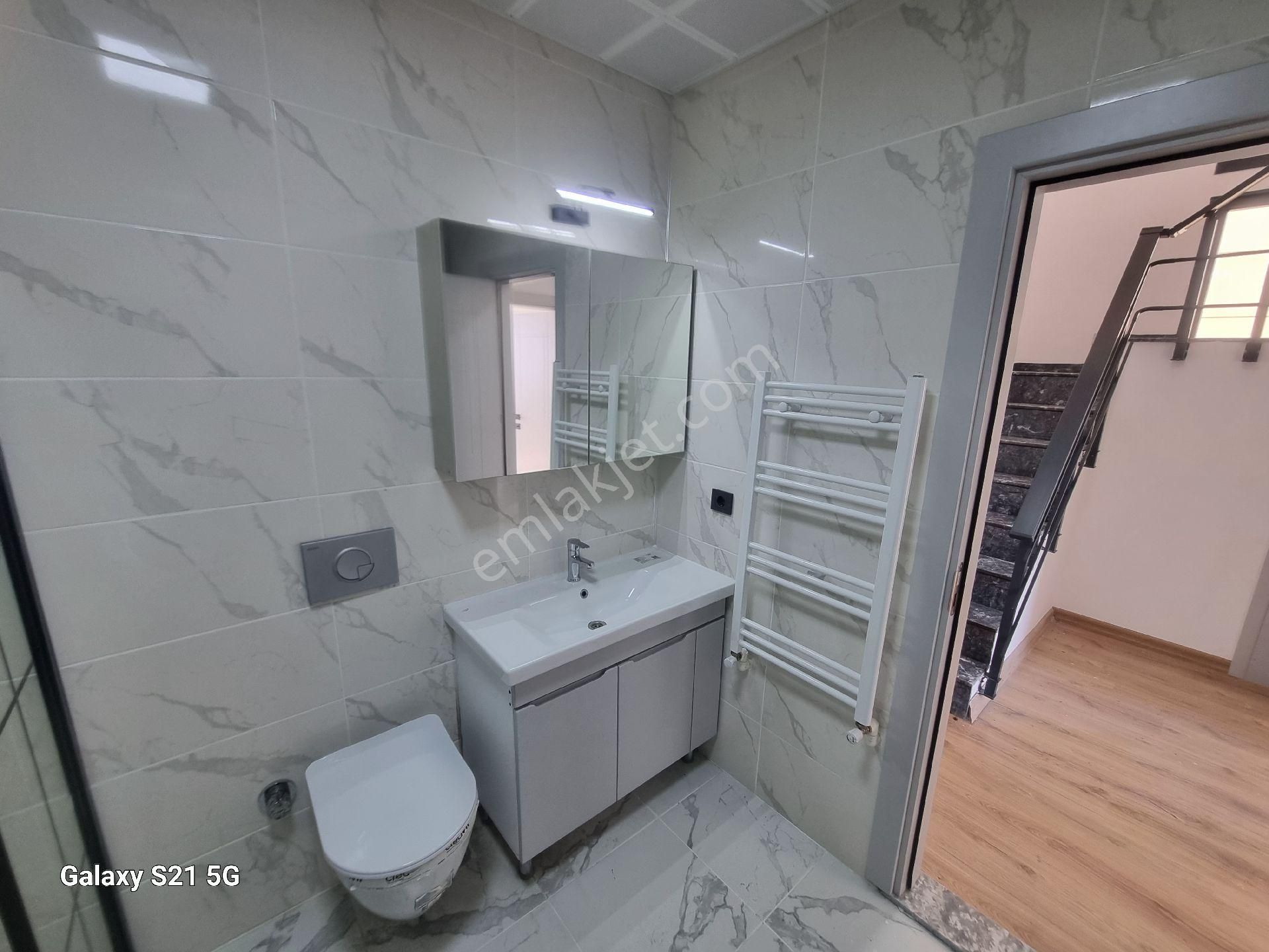 Kuşadası Kadınlar Denızınde Full Manzaralı 3+1 Bahçelı Vılla - Görsel 19