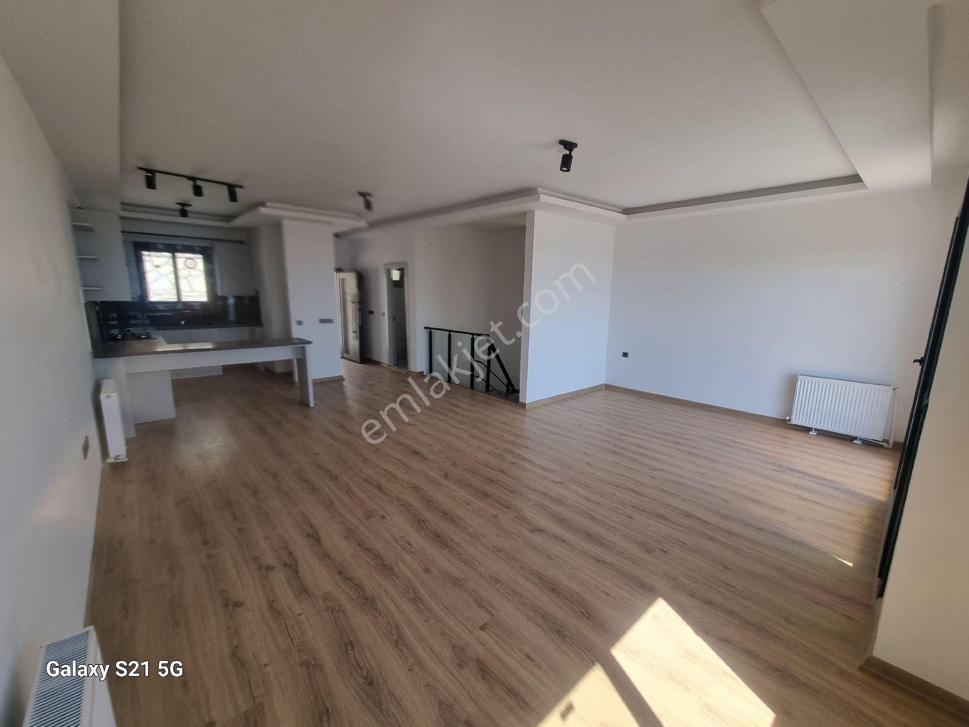 Kuşadası Kadınlar Denızınde Full Manzaralı 3+1 Bahçelı Vılla - Görsel 11