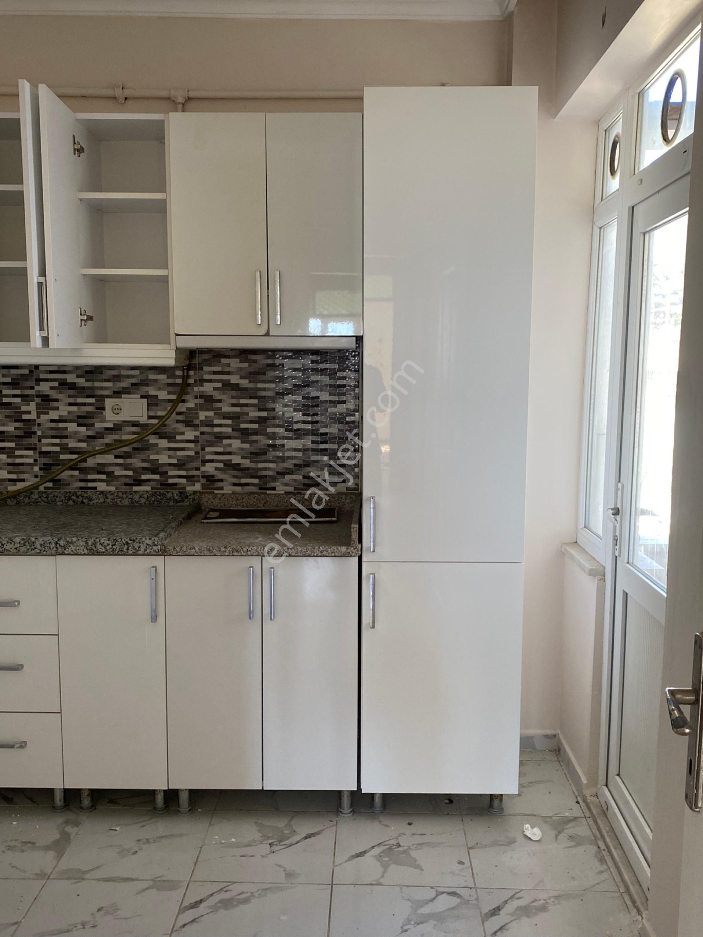 Güney Cephe Kullanışlı,kat Mülkiyetli Daire - Görsel 8