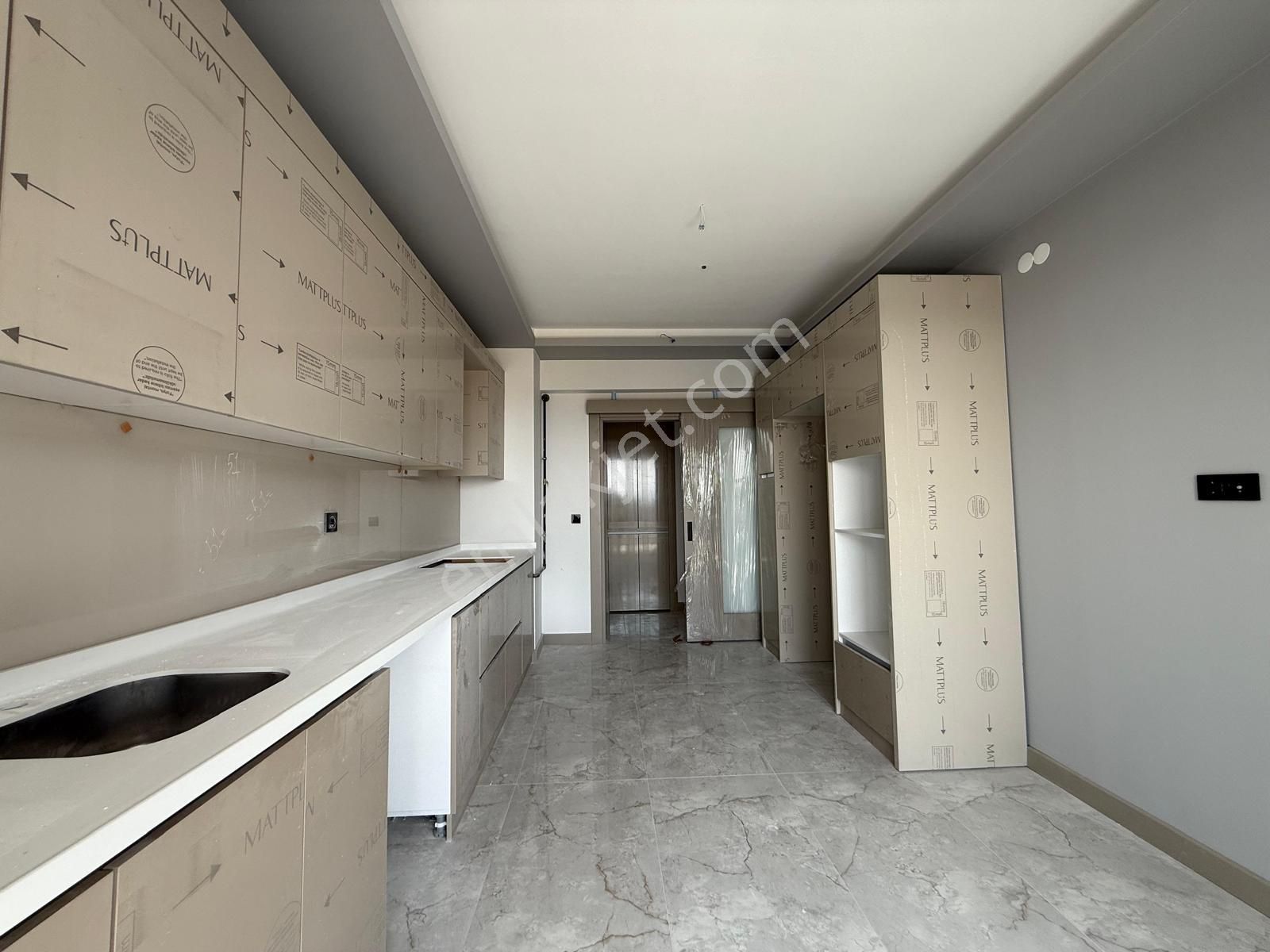 Törekent Mah.'de İskanlı 3+1 Yüksek Kat Manzaralı Fırsat Daire! - Görsel 5