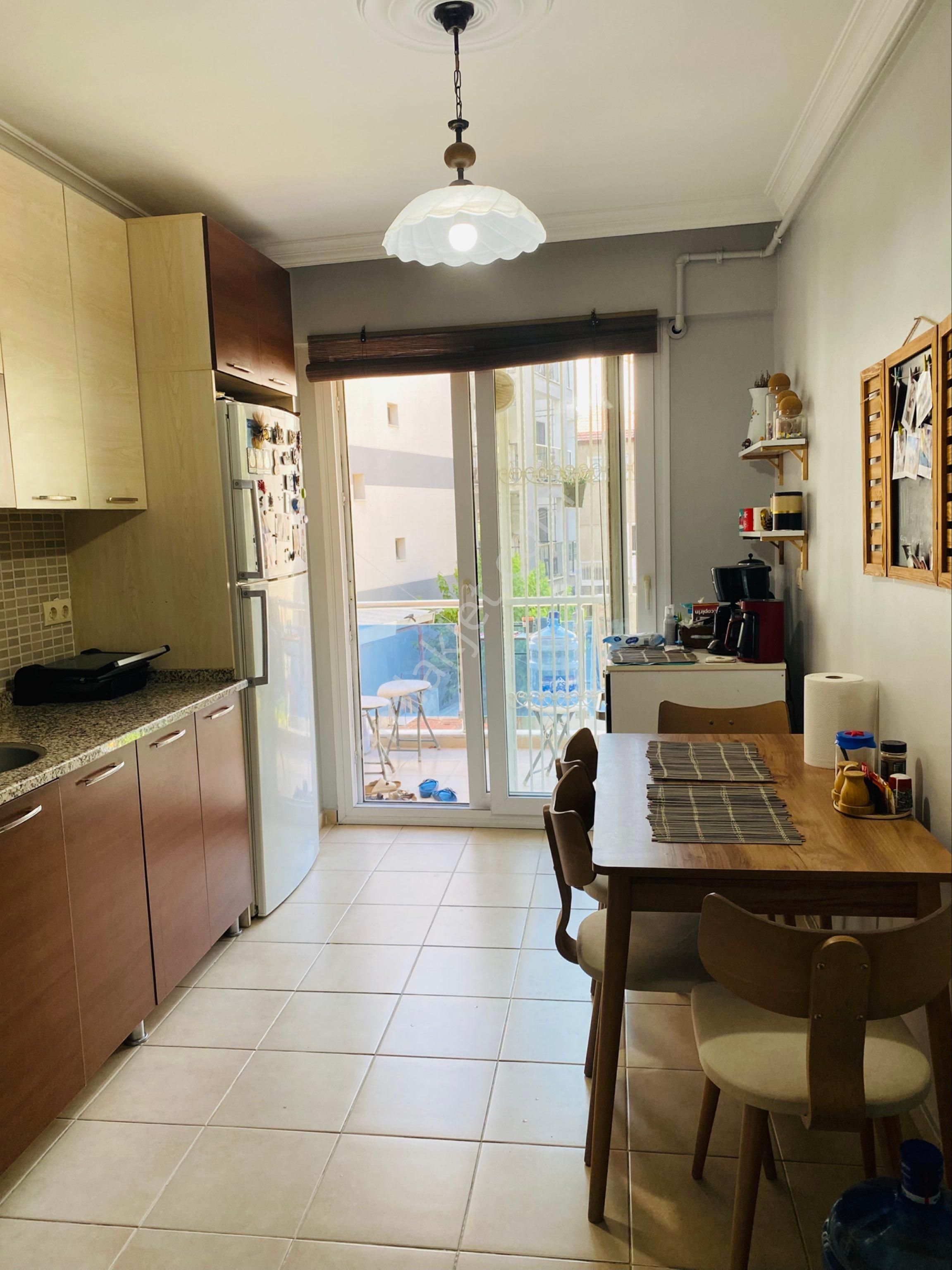 Çiğli Eskihavaalanı Caddesinde Satılık Daire - Görsel 14