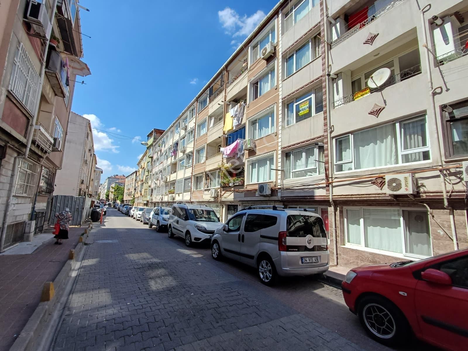 Fatih Koca Mustafapaşa Mah. Samatyada 2+1 65m² Arkacephe İskanlı Satılık Daire Osmanlı Emlak - Görsel 31