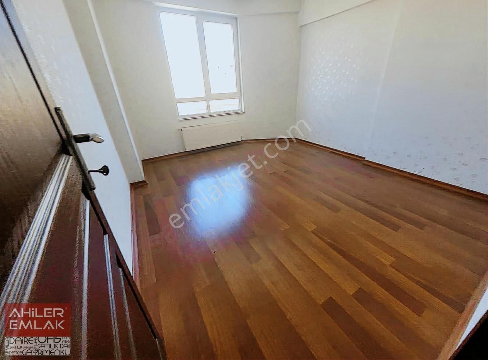 Ahiler'den Ayvalı Mevkide 220m2 Asansörlü Çift Girişli Dubleks - Görsel 13