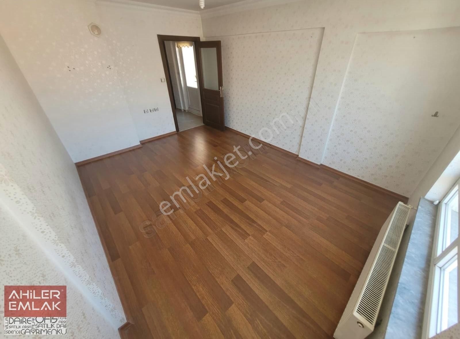 Ahiler'den Ayvalı Mevkide 220m2 Asansörlü Çift Girişli Dubleks - Görsel 3