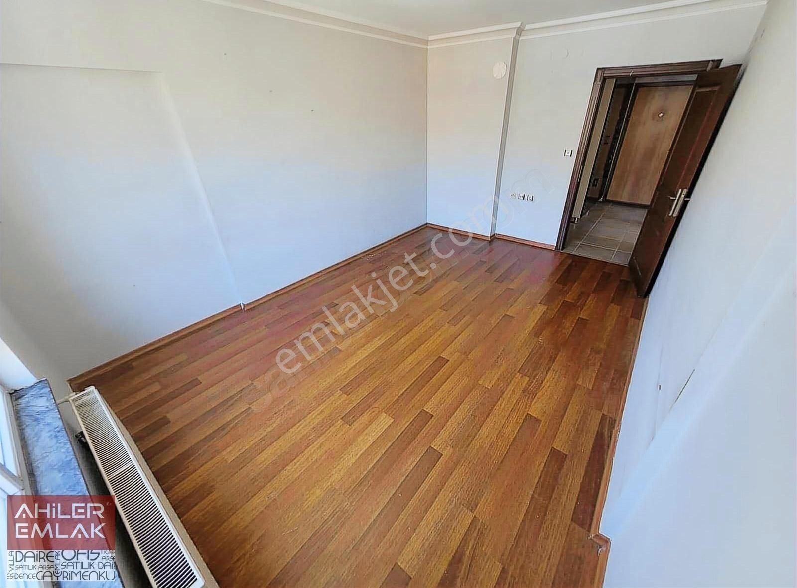 Ahiler'den Ayvalı Mevkide 220m2 Asansörlü Çift Girişli Dubleks - Görsel 18