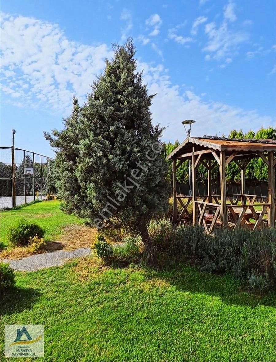 Başakşehir Huzzak Tower Eleganceta Boş,hemen Teslim 4+1 Satılık