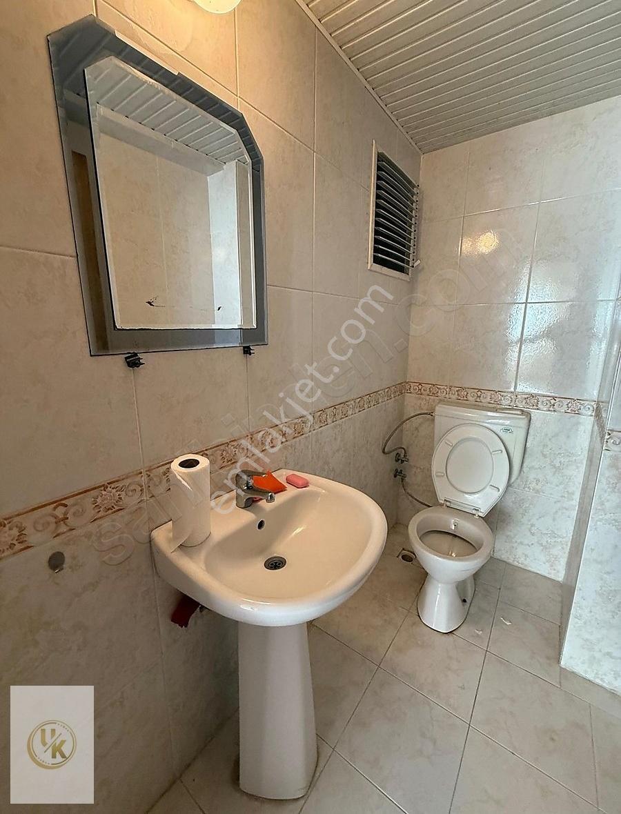 Tömük'te Flamingo-8'de/kafa Blok/4+1/k.mutfak/eşyalı Satılık !!! - Görsel 2