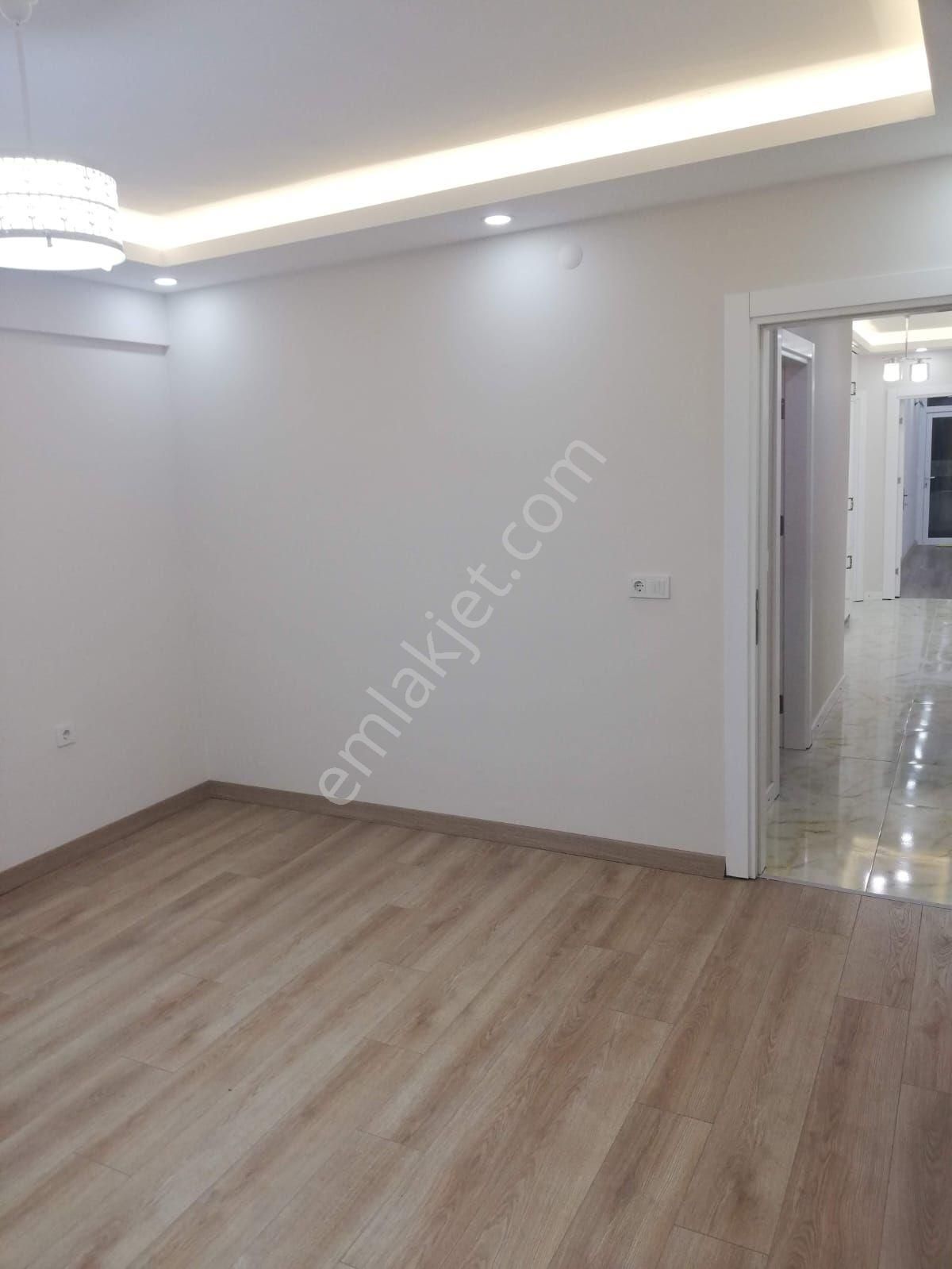 Şehrin Merkezi Mark Antalya Paraleli Kiralık Mesken Veya Ofis ,büro - Görsel 15