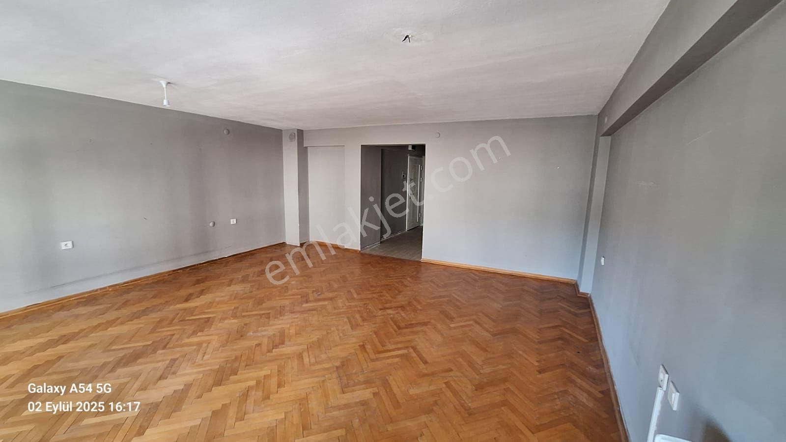 Söke De Kiralık Konak Mahallesinde 3+1 - Görsel 2