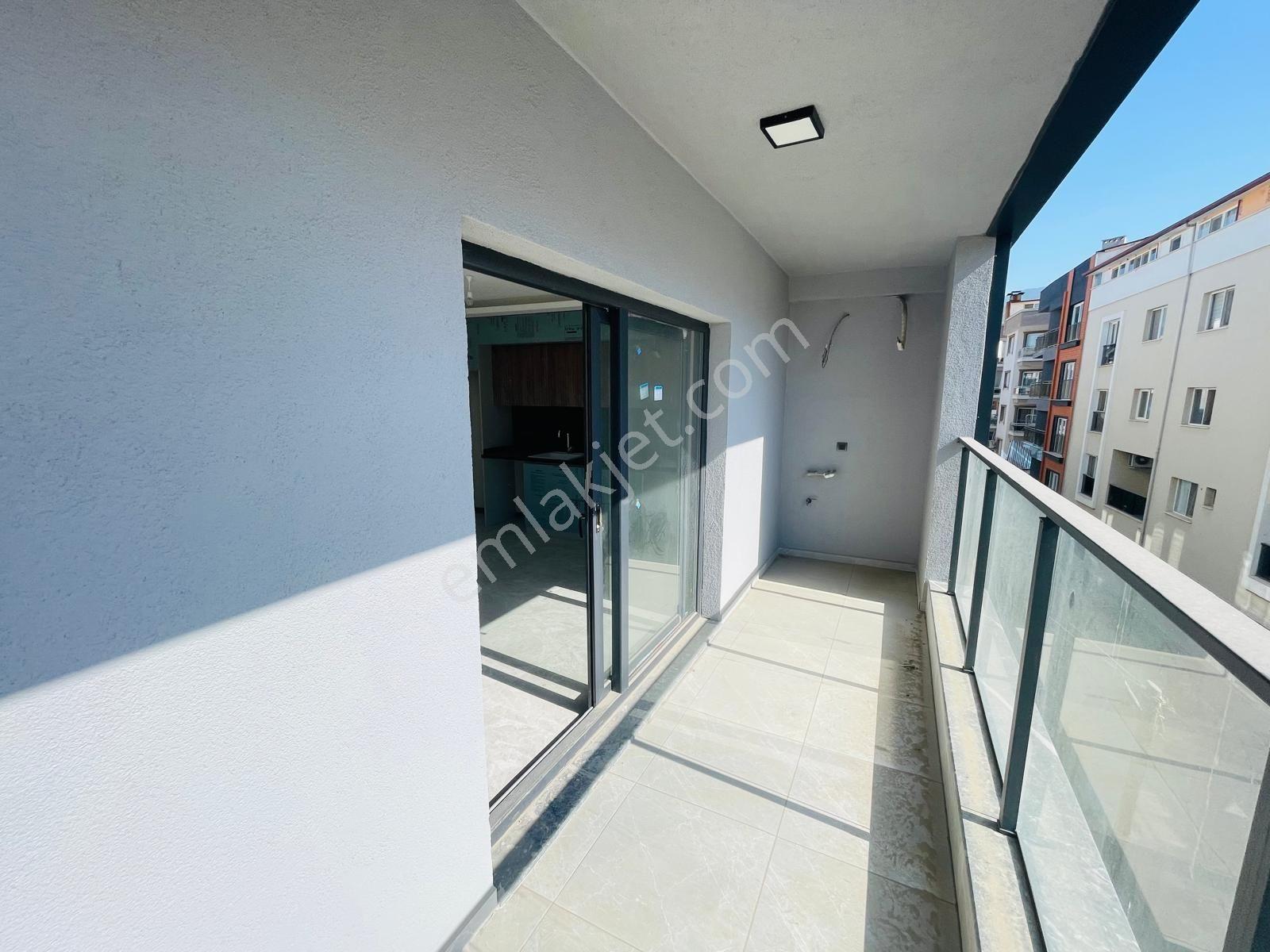 Kuşadası Davutlar Merkezde Sıfır Arakat 1+1 60m2 Lux Daire - Görsel 10
