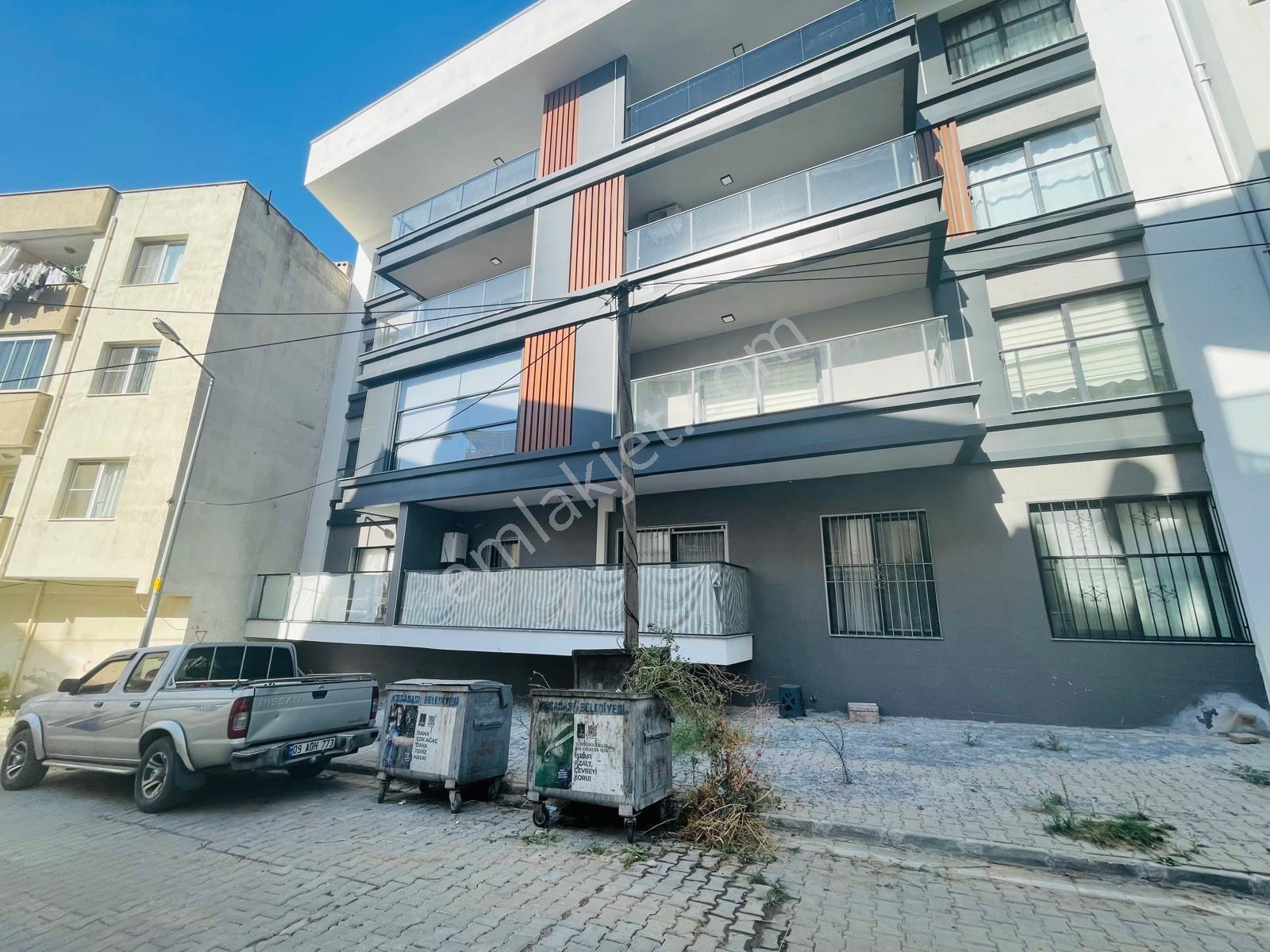 Kuşadası Davutlar Merkezde Sıfır Arakat 1+1 60m2 Lux Daire - Görsel 3