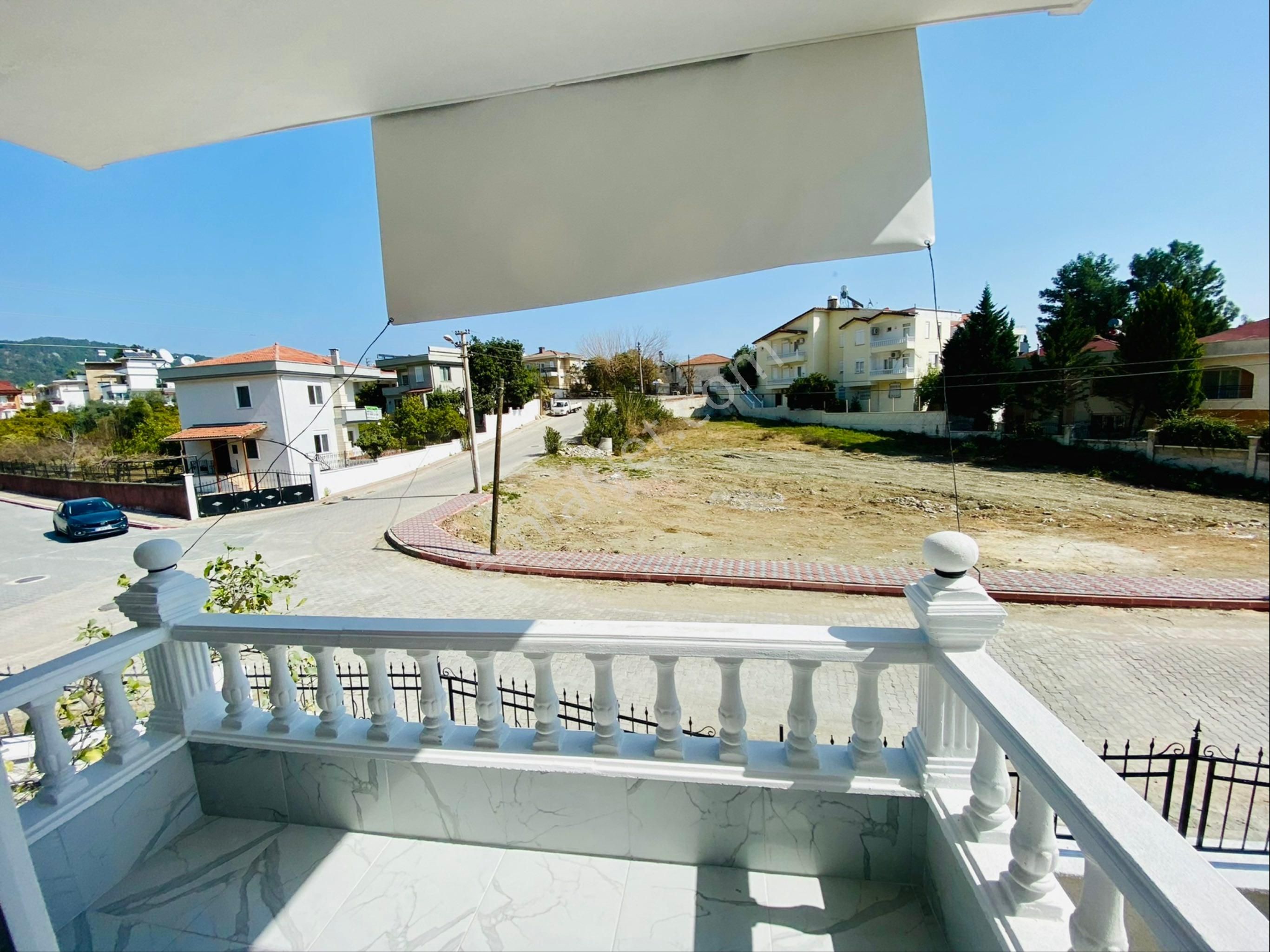 Göynükte 4+1 Tam Müstakil Tripleks Havuzlu Villa Can-iş Emlak - Görsel 21