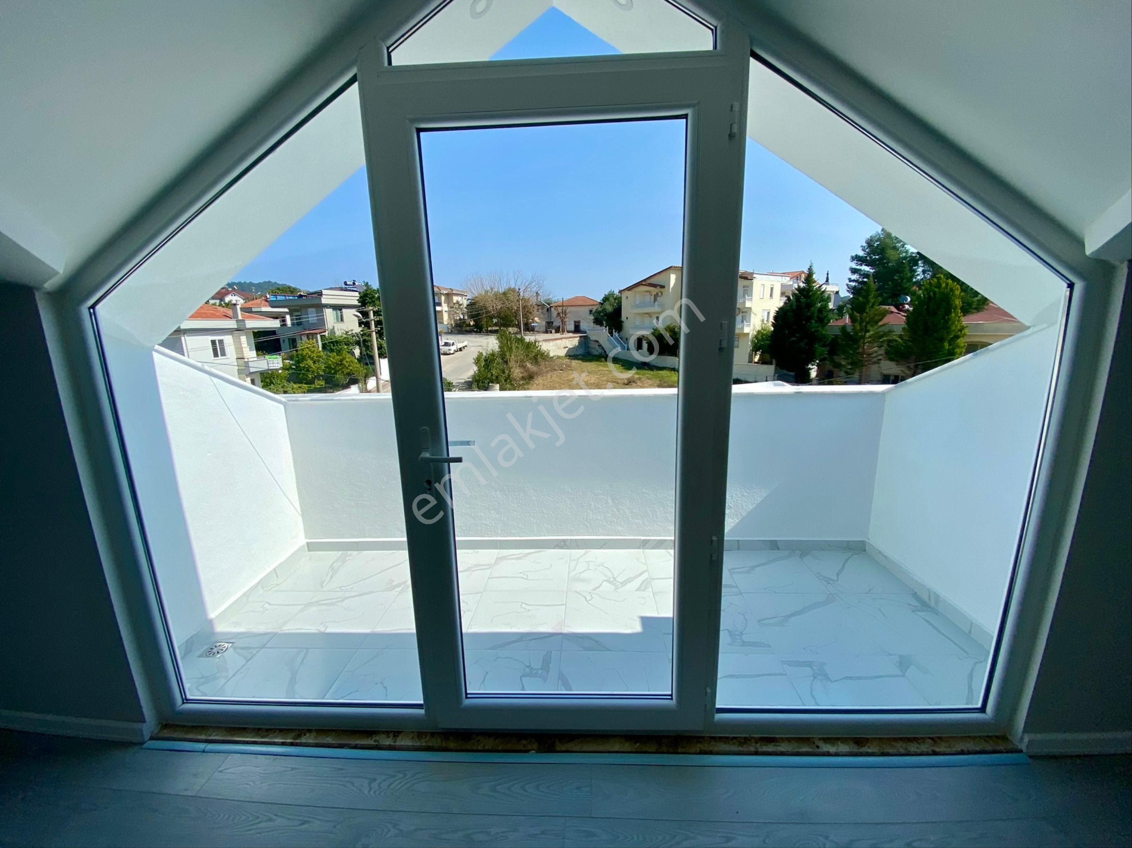 Göynükte 4+1 Tam Müstakil Tripleks Havuzlu Villa Can-iş Emlak - Görsel 26