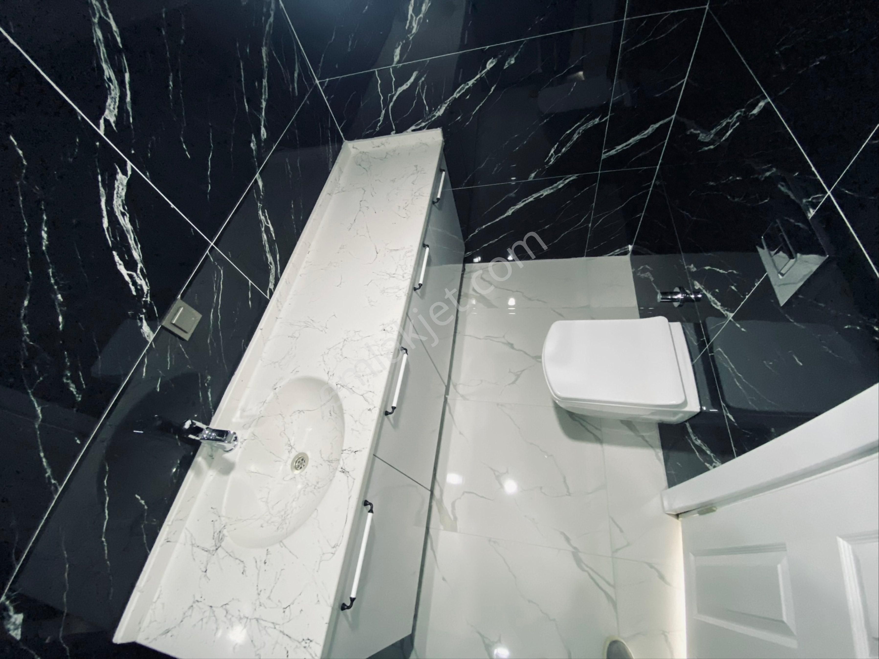 Göynükte 4+1 Tam Müstakil Tripleks Havuzlu Villa Can-iş Emlak - Görsel 32