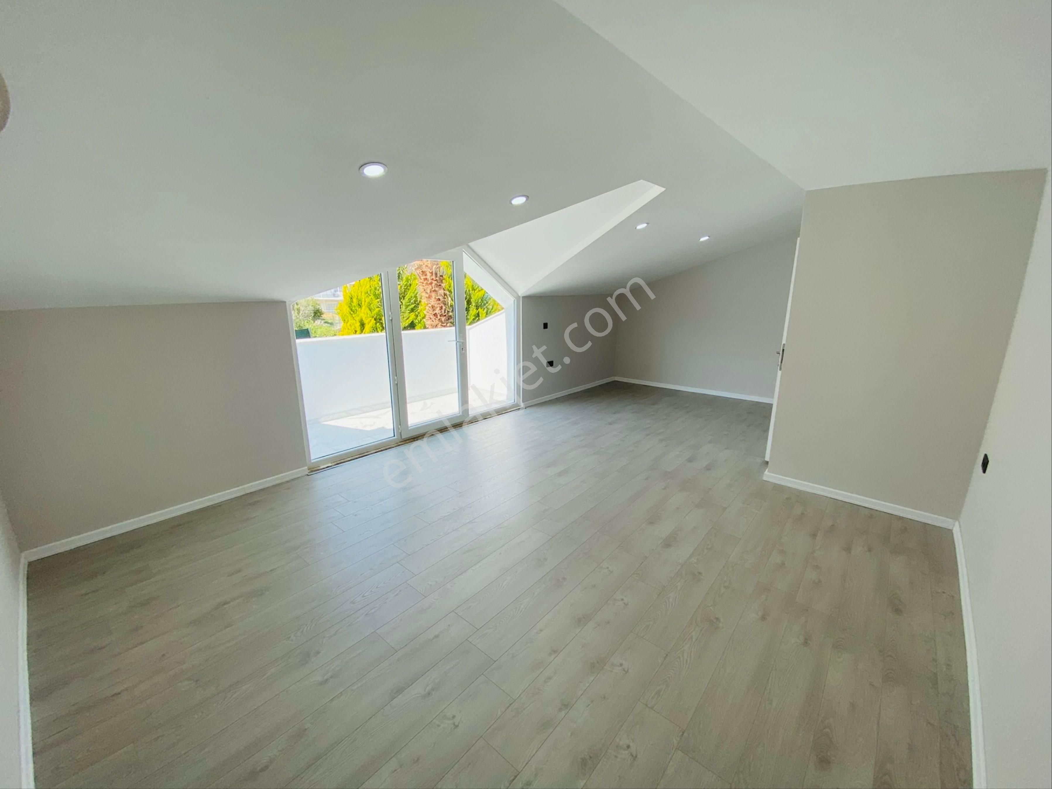 Göynükte 4+1 Tam Müstakil Tripleks Havuzlu Villa Can-iş Emlak - Görsel 29