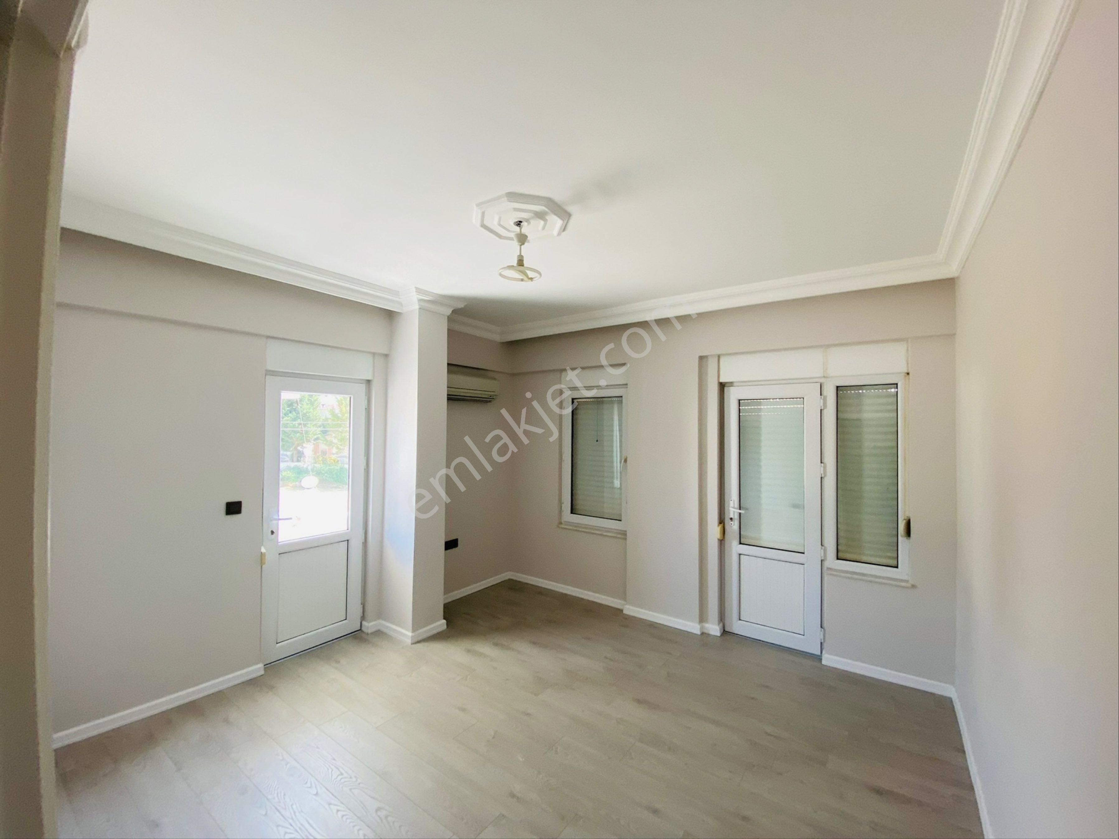 Göynükte 4+1 Tam Müstakil Tripleks Havuzlu Villa Can-iş Emlak - Görsel 20