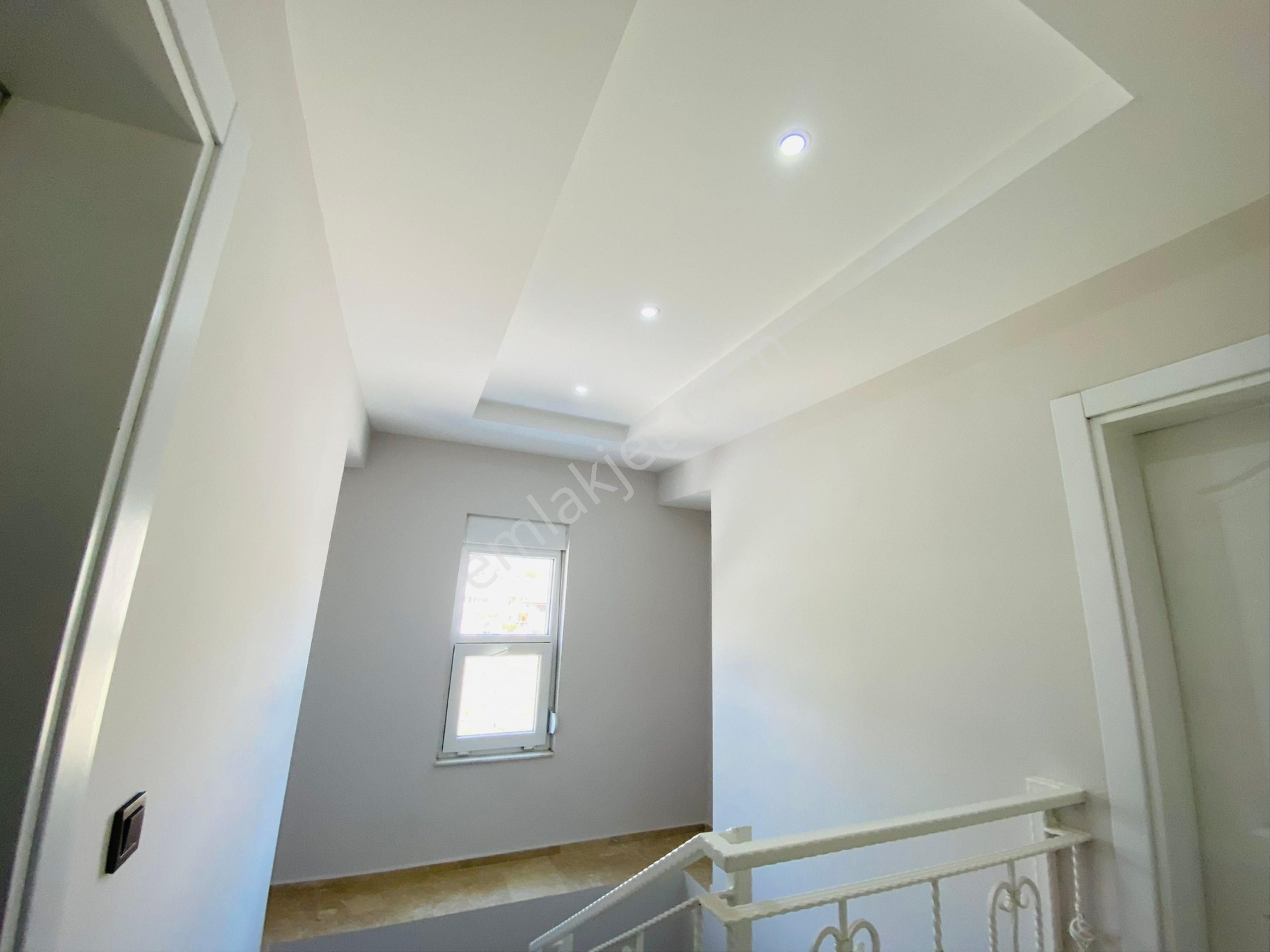 Göynükte 4+1 Tam Müstakil Tripleks Havuzlu Villa Can-iş Emlak - Görsel 31