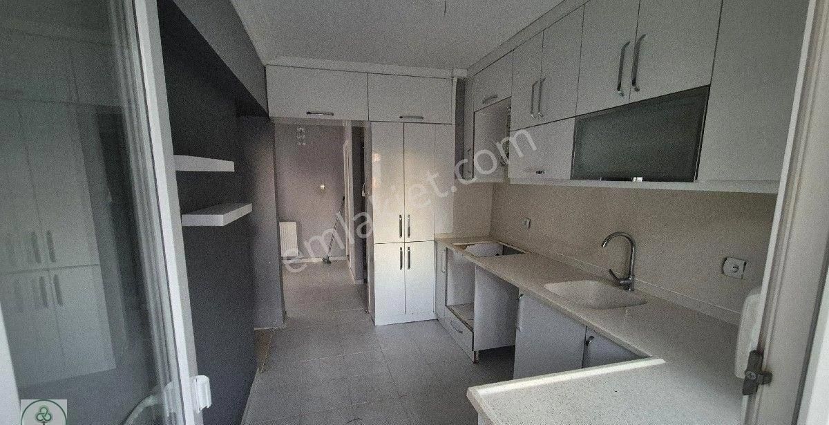 Bursa Nilüfer Üçevler'de Kiralık Site İçi 3+1 Daire - Görsel 4