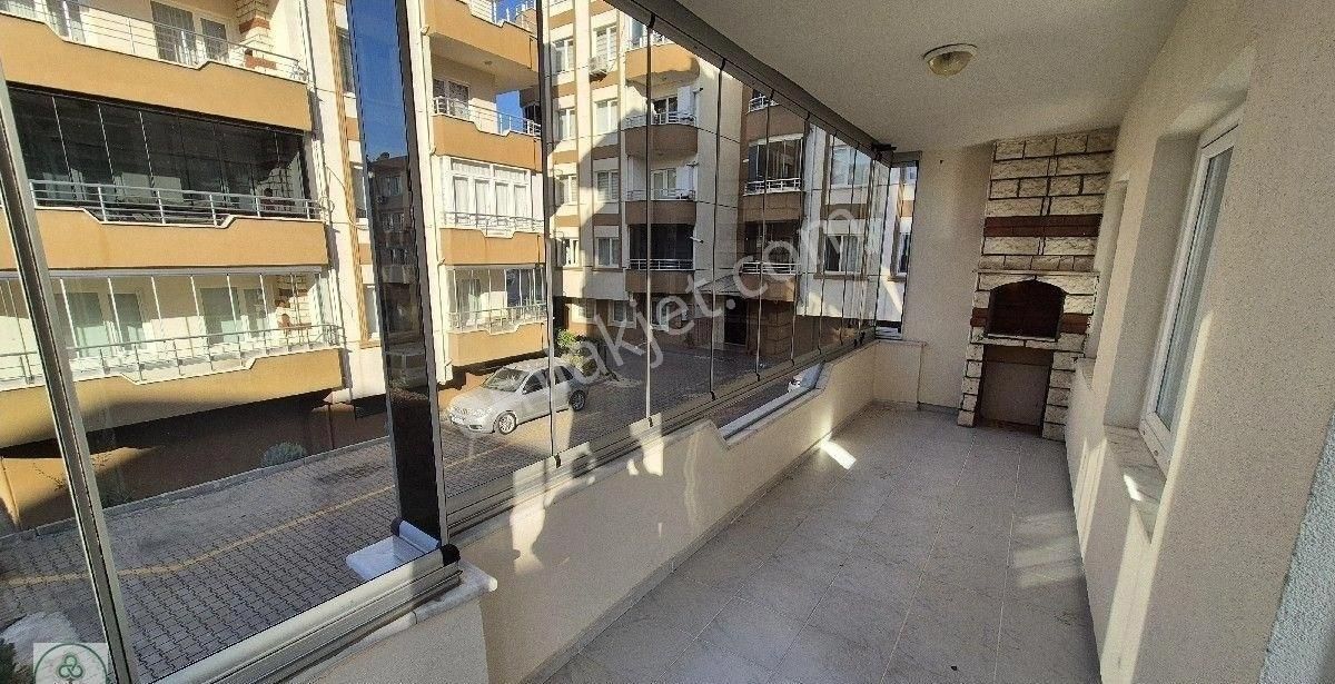 Bursa Nilüfer Üçevler'de Kiralık Site İçi 3+1 Daire - Görsel 5