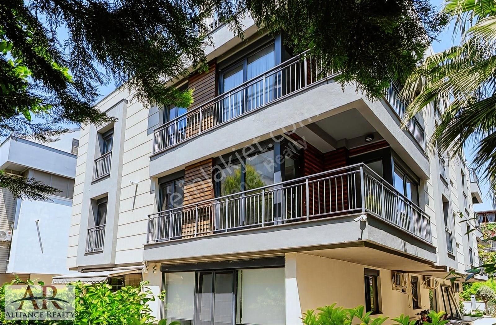 Güzeloba'da Şık,konforlu 2+1 Ayrı Mutfak,2 Banyo Ve 3 Cepheli - Görsel 30
