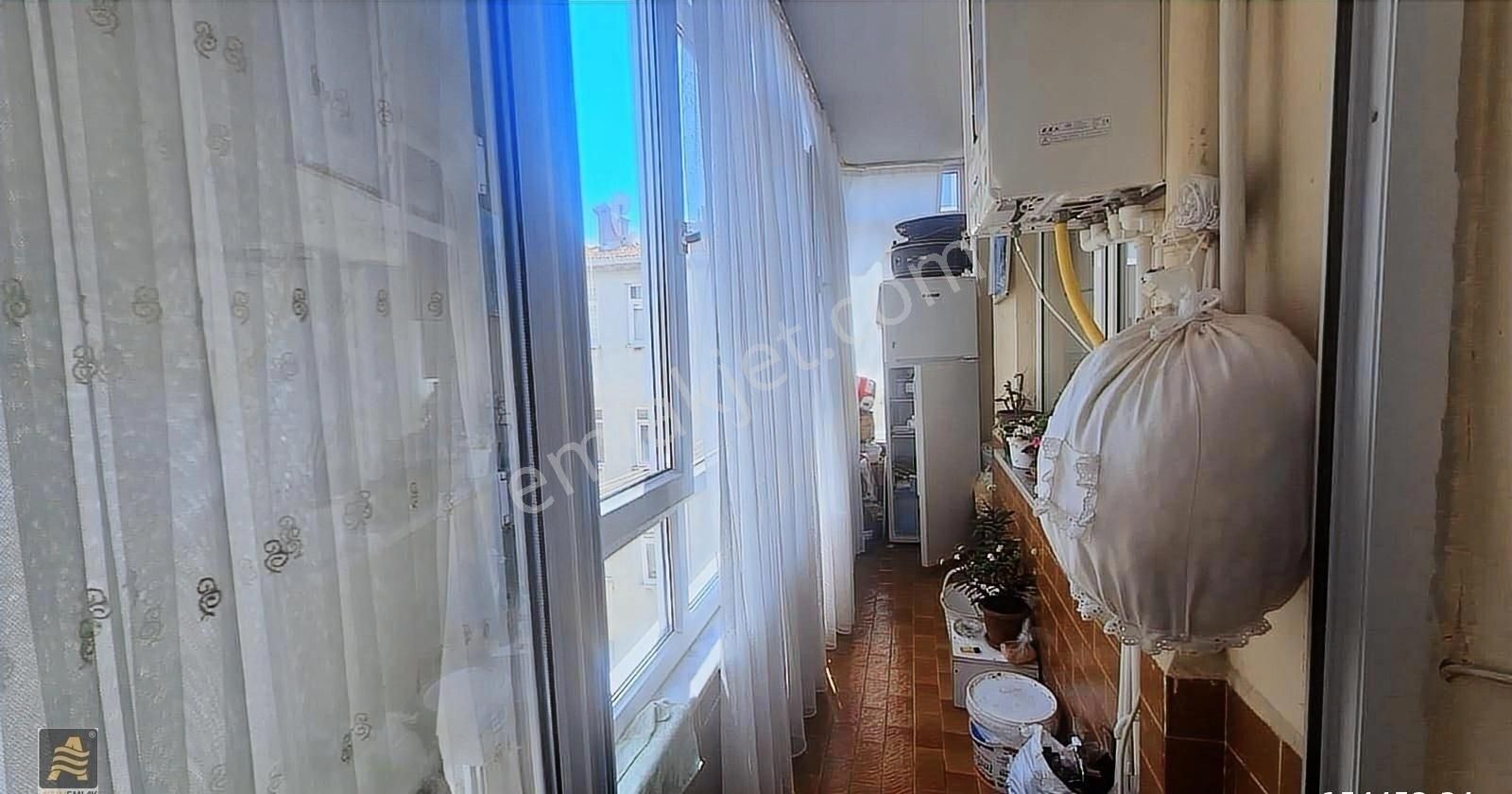 Siyavuşpaşa / Bahçelievler De Satılık 3+1 Daire - Görsel 4