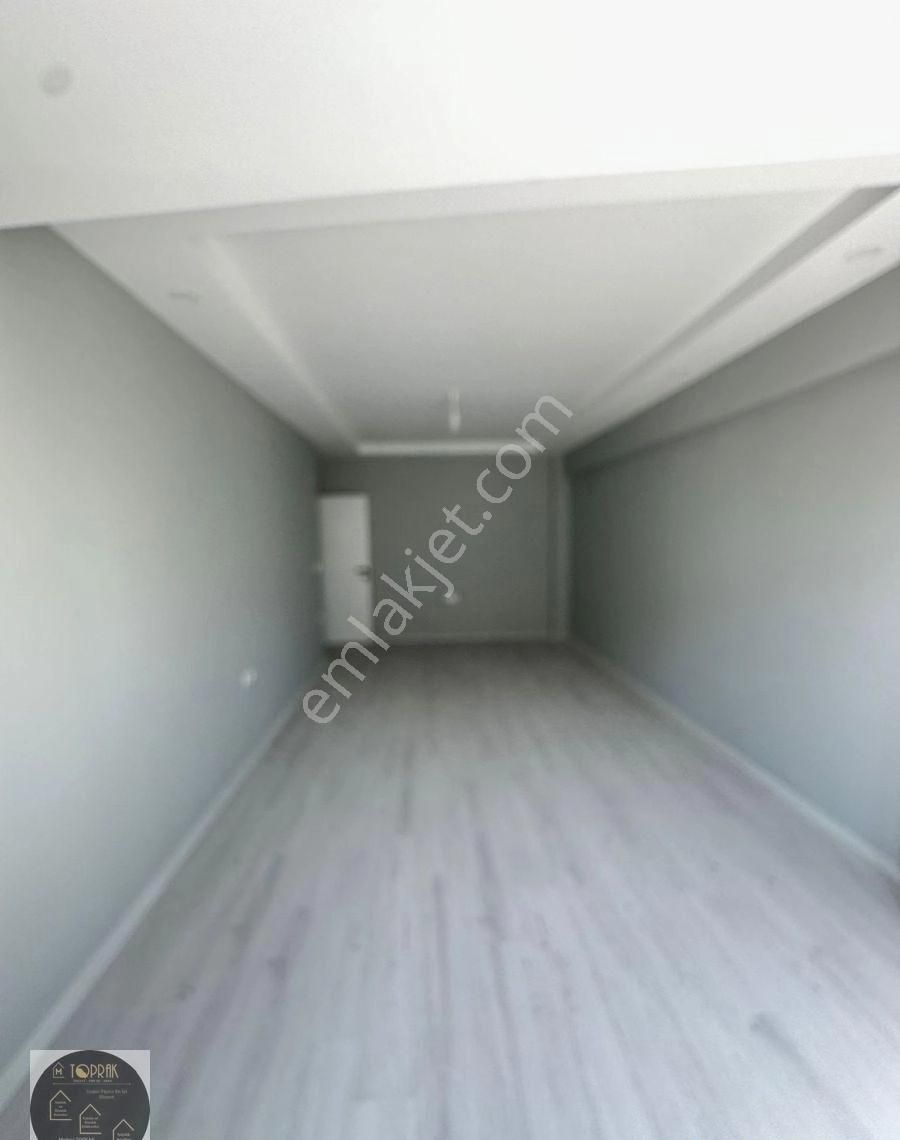 Tranavaya 2 Dakika Çarşamba Pazarına Paralel - Görsel 16