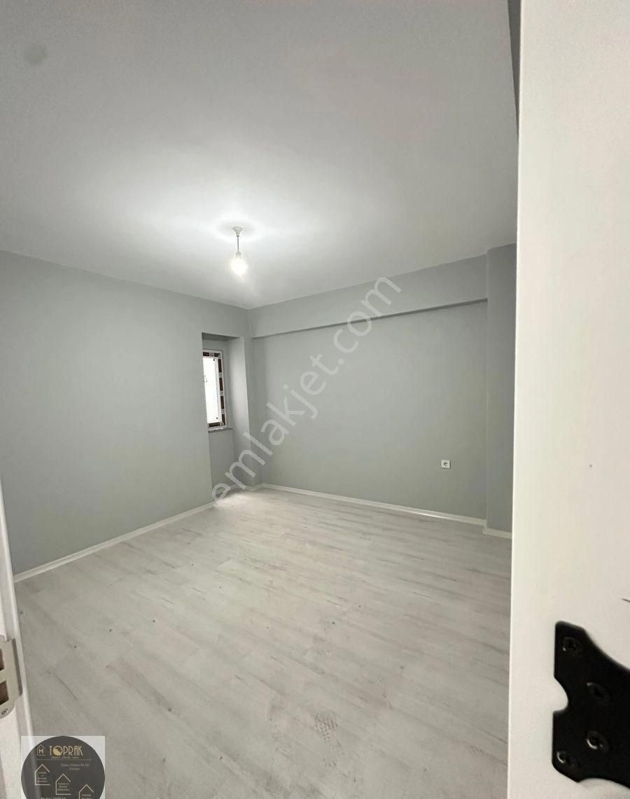 Tranavaya 2 Dakika Çarşamba Pazarına Paralel - Görsel 11