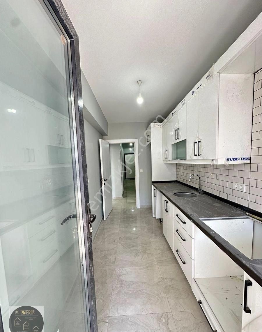 Tranavaya 2 Dakika Çarşamba Pazarına Paralel - Görsel 13