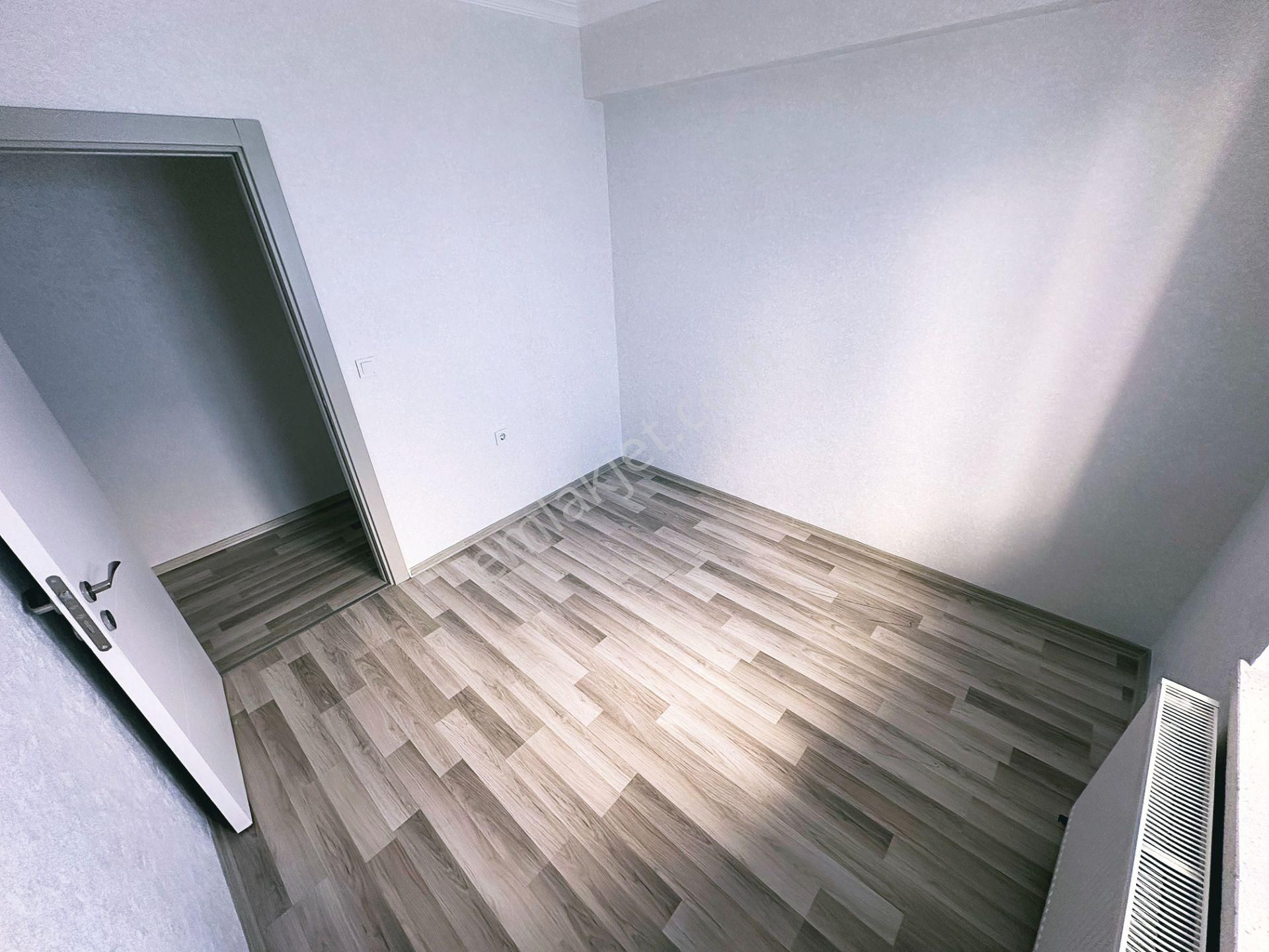 Cihandan Yükseltepe Murat Çobanoğlu Cadde Yakın Satlık 3+1 Daire - Görsel 16