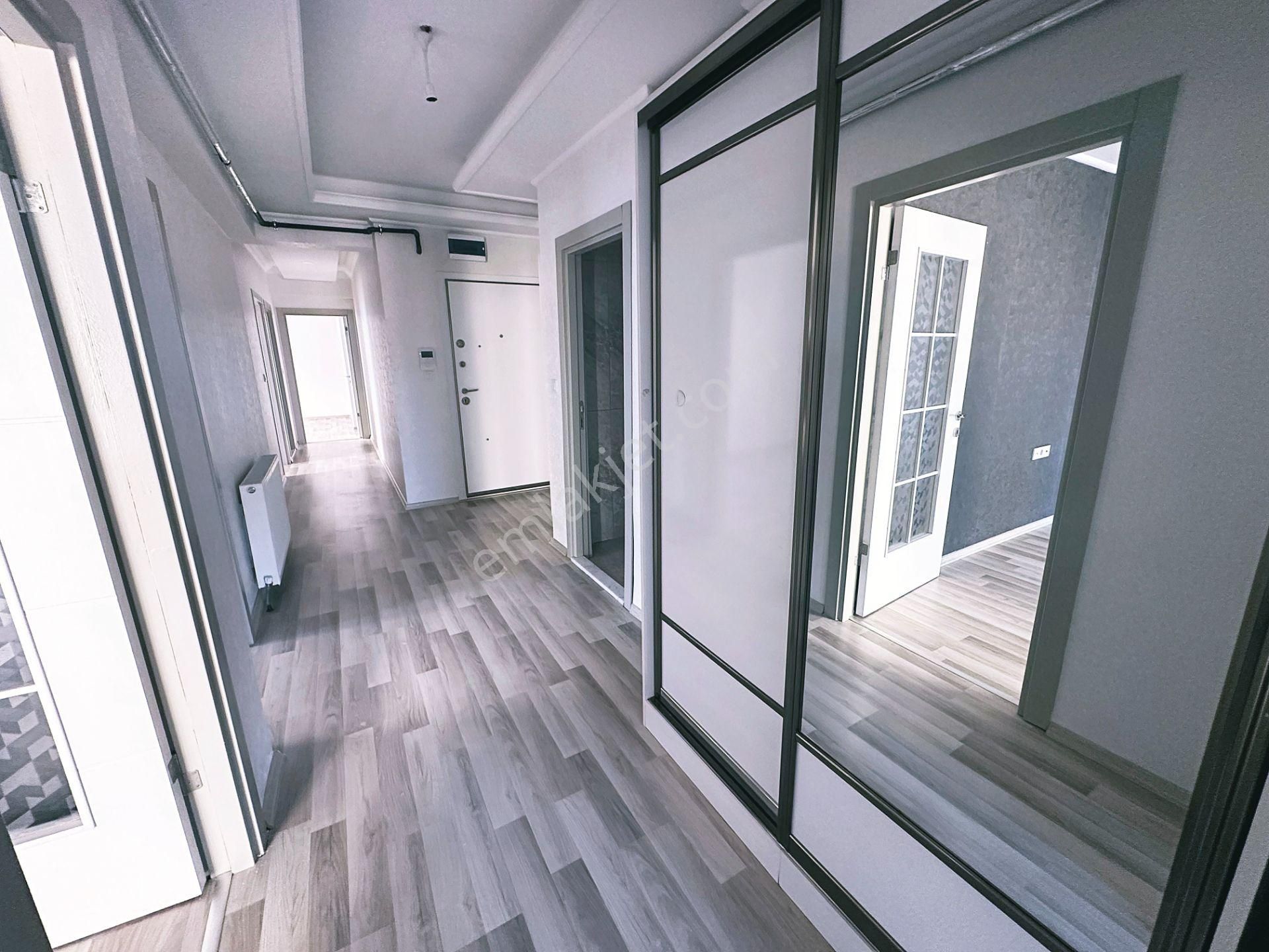 Cihandan Yükseltepe Murat Çobanoğlu Cadde Yakın Satlık 3+1 Daire - Görsel 24