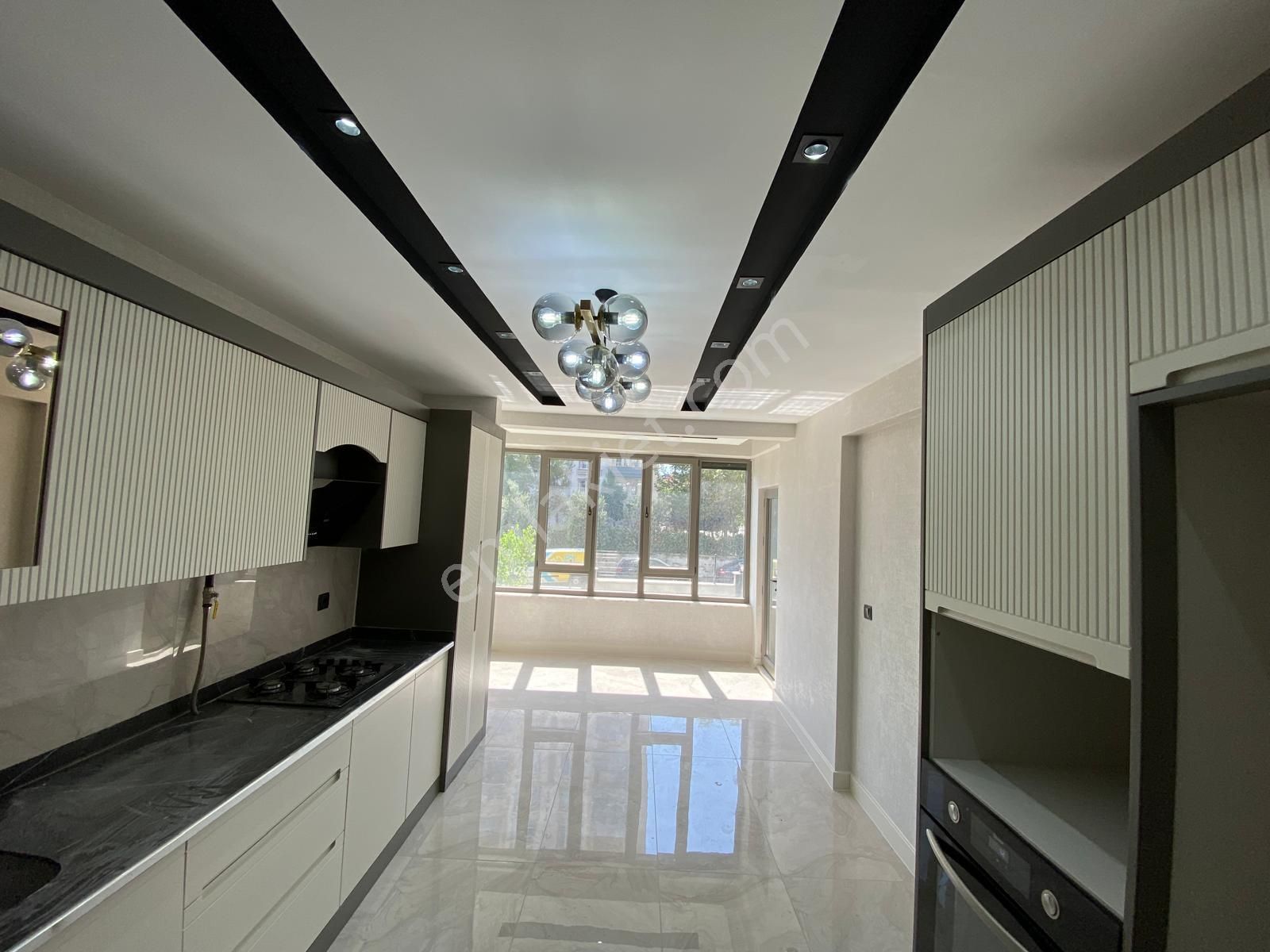 Millioğlu İnşaat'tan Göktürk'de Satılık 3,5+1 Lüx Daire