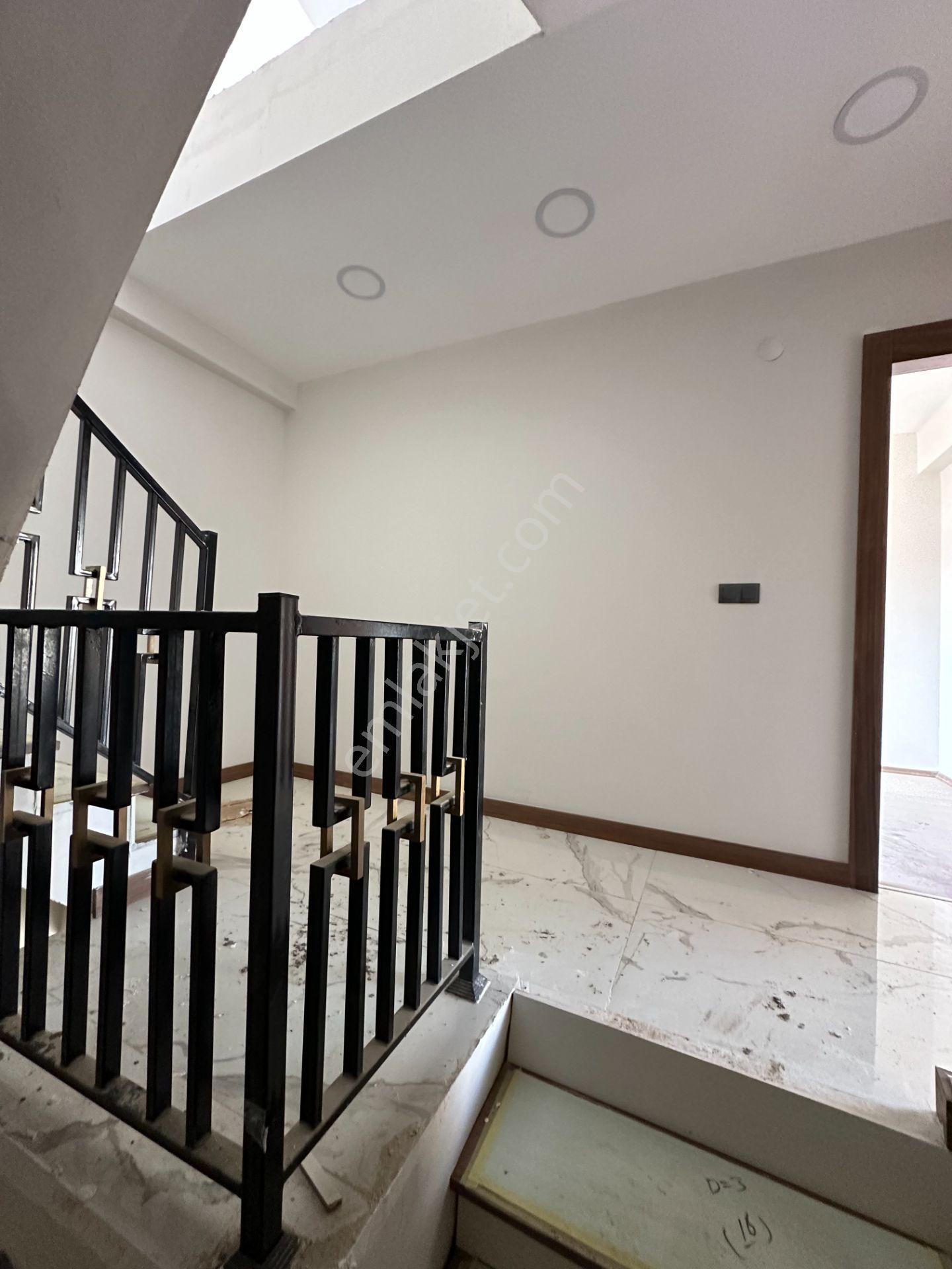 Mert Uçar'dan Satılık Yeni Şakran Da Havuzlu Sitede Sıfır 3+1 - Görsel 26