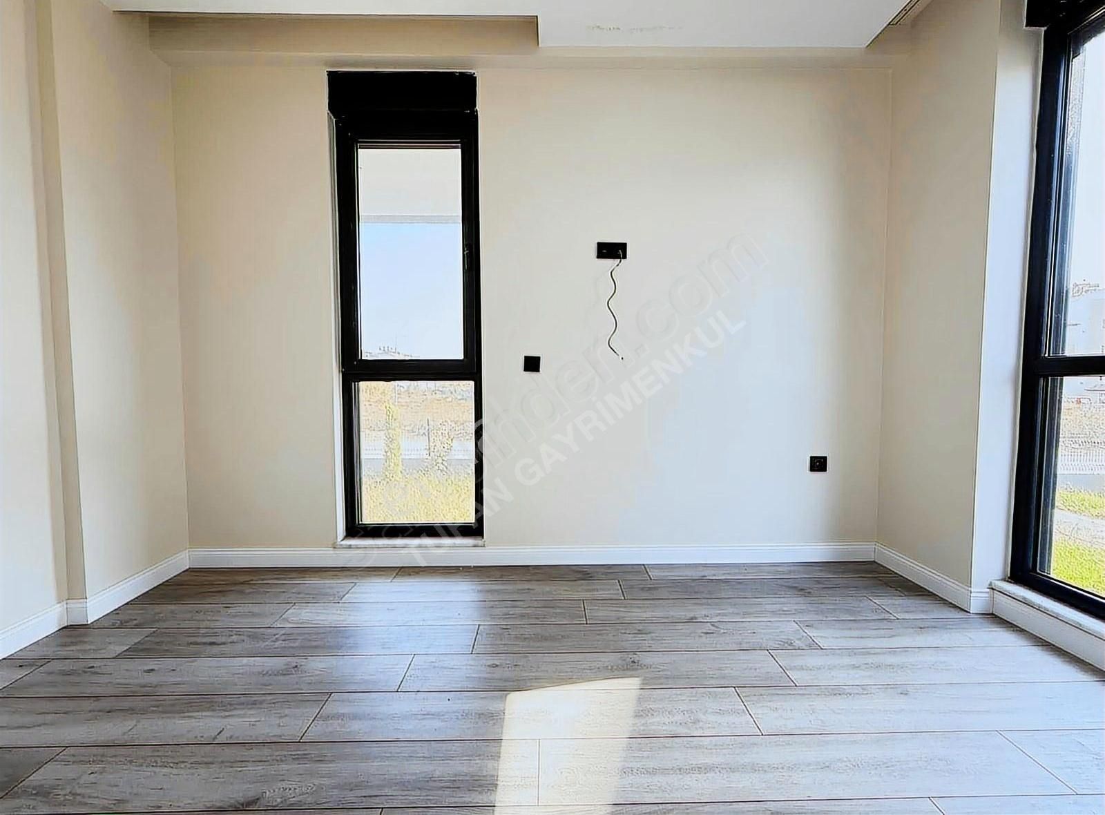 Antalya Manavgat Ilıca'da Satılık 1+1 Site İçi Daire-tufan Yapı- - Görsel 3