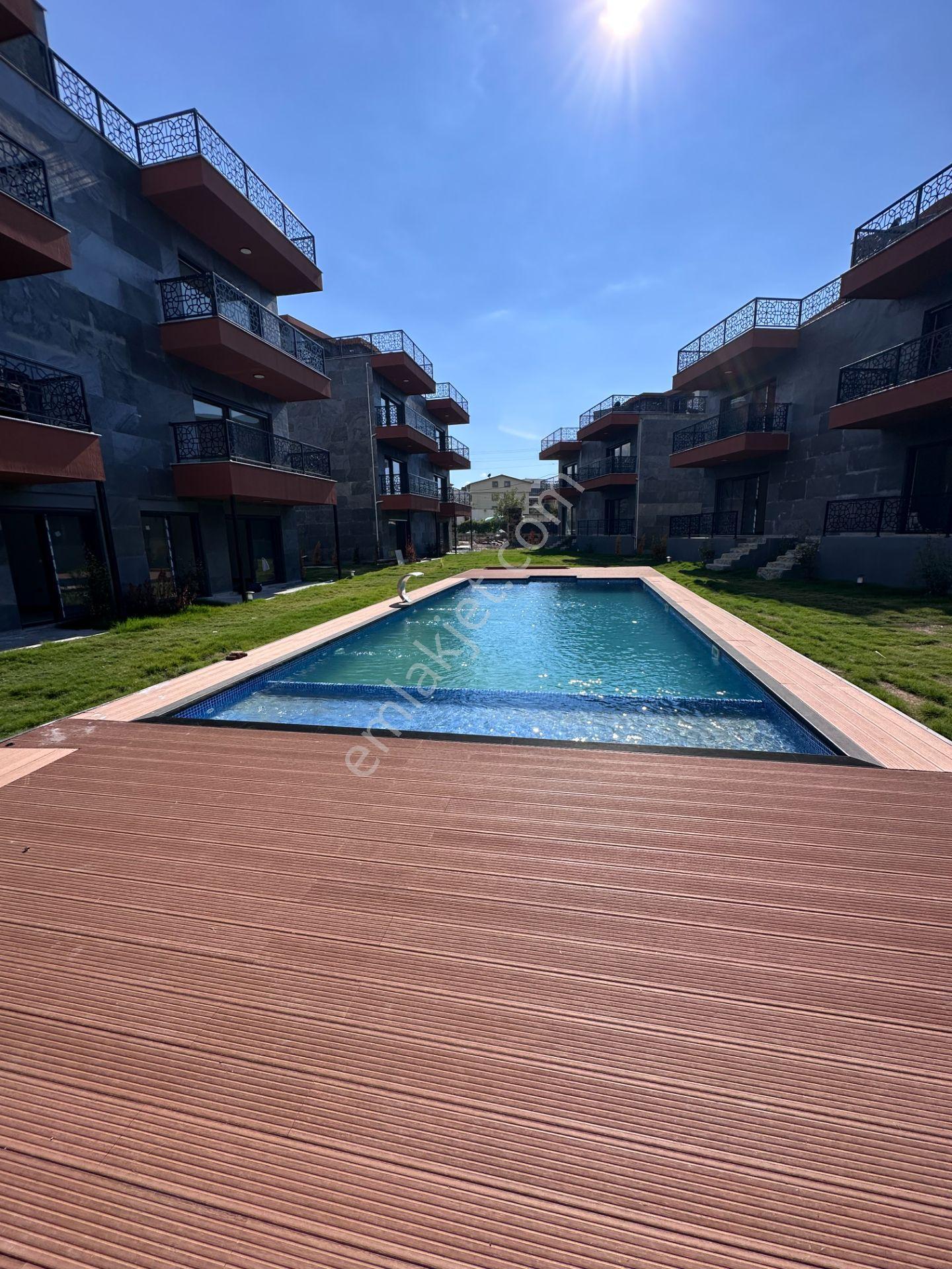 Mert Uçar'dan Satılık Yeni Şakran Havuzlu Site De 2+1 Bahçe Katı - Görsel 26