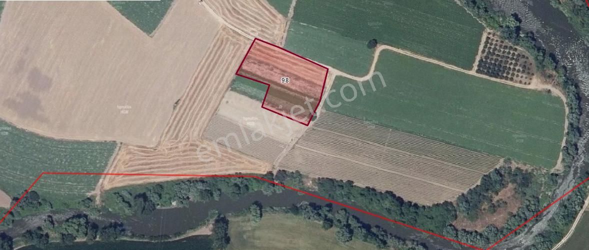 Karacabey Taşlık Köyünde Satılık Tarla