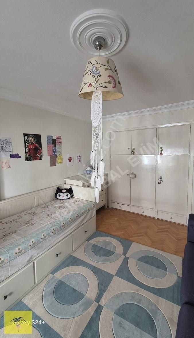 Karşıyaka Merkezde 3+1 Satılık 170 M2 - Görsel 2