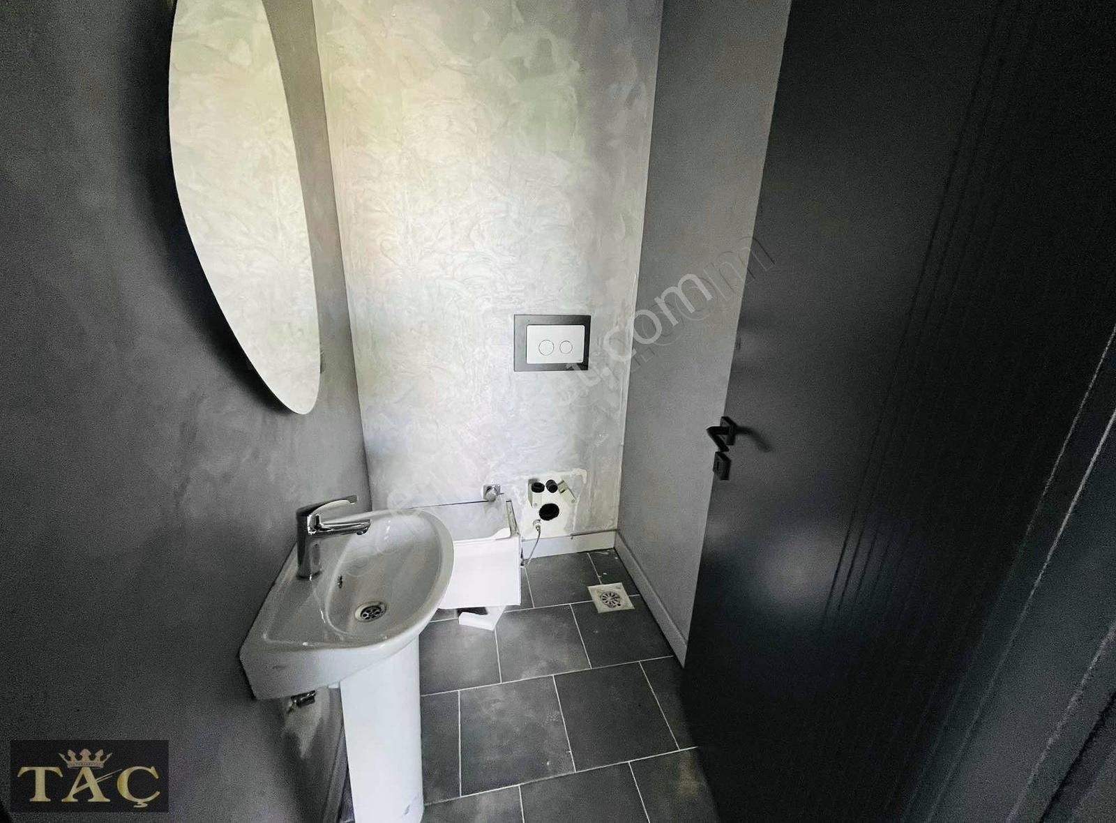 Taç Gayrimenkulden Çevreyoluna Cepheli 167 M2 3+1 Lüks Ofis - Görsel 11