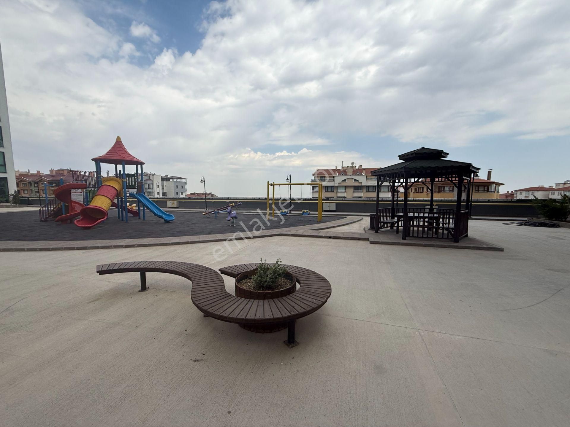 Borsem Cıty'den***1071 Mnzara Evleri 4+2 350m2 Dublkes Boş Manzaralı - Görsel 2