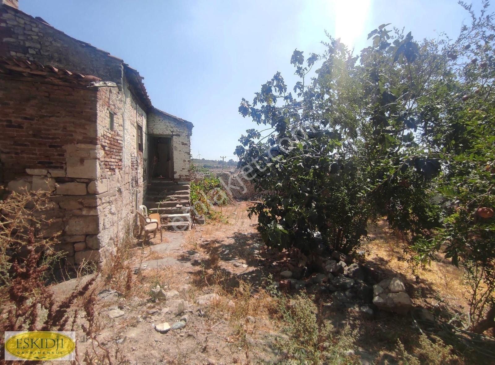 Çanakkale Erenköy Merkezinde Satılık Bahçeli Kagir Taş Ev. - Görsel 22
