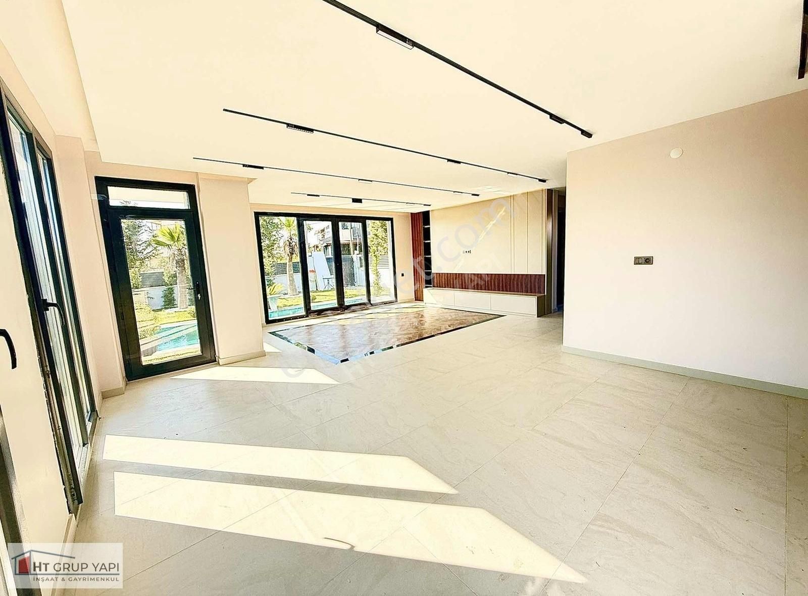 ▃▅▇ht Grup▇▅▃315 M2 Arsa İçinde Müstakil Ultralux Havuzlu Villa - Görsel 13