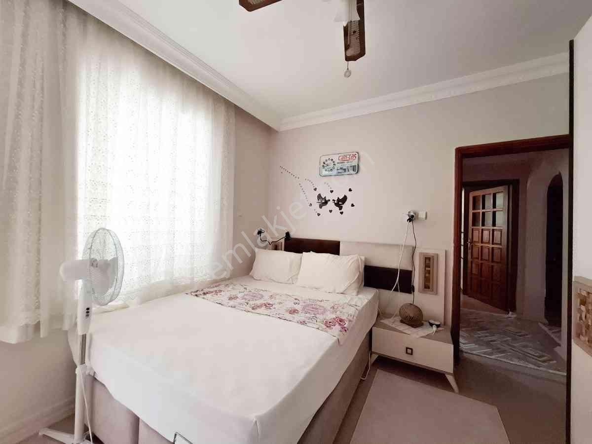 Denıze 1km Uzaklıkta Ara Katta Satılık 2+1 Daire - Görsel 18