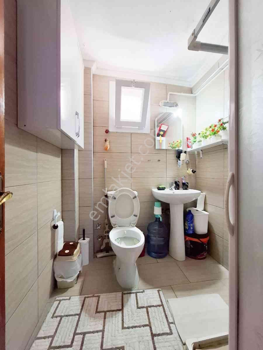 Denıze 1km Uzaklıkta Ara Katta Satılık 2+1 Daire - Görsel 17