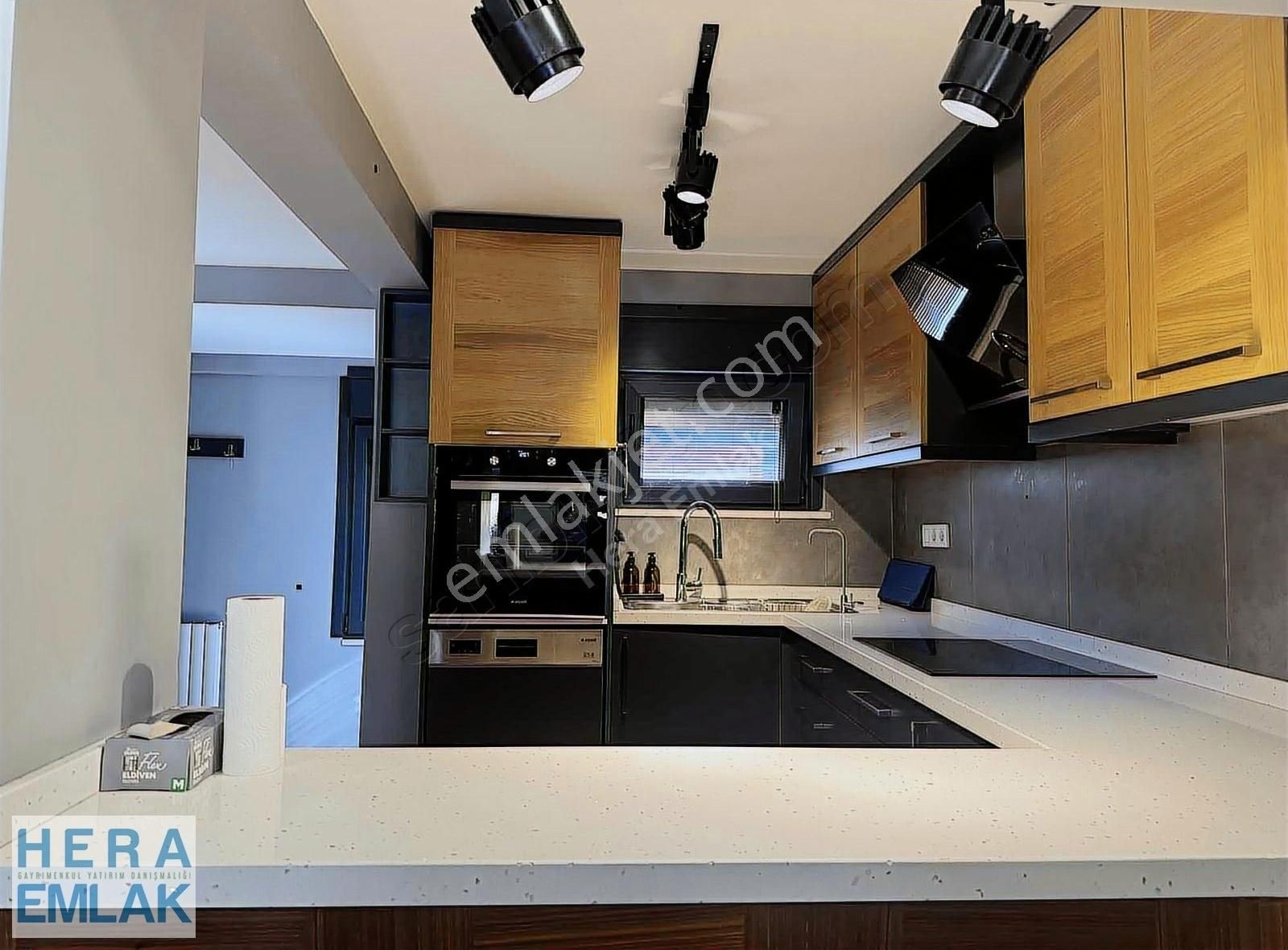 İznik Gölüne 50 Metre Dubleks Villa Göl Manzaralı - Görsel 18