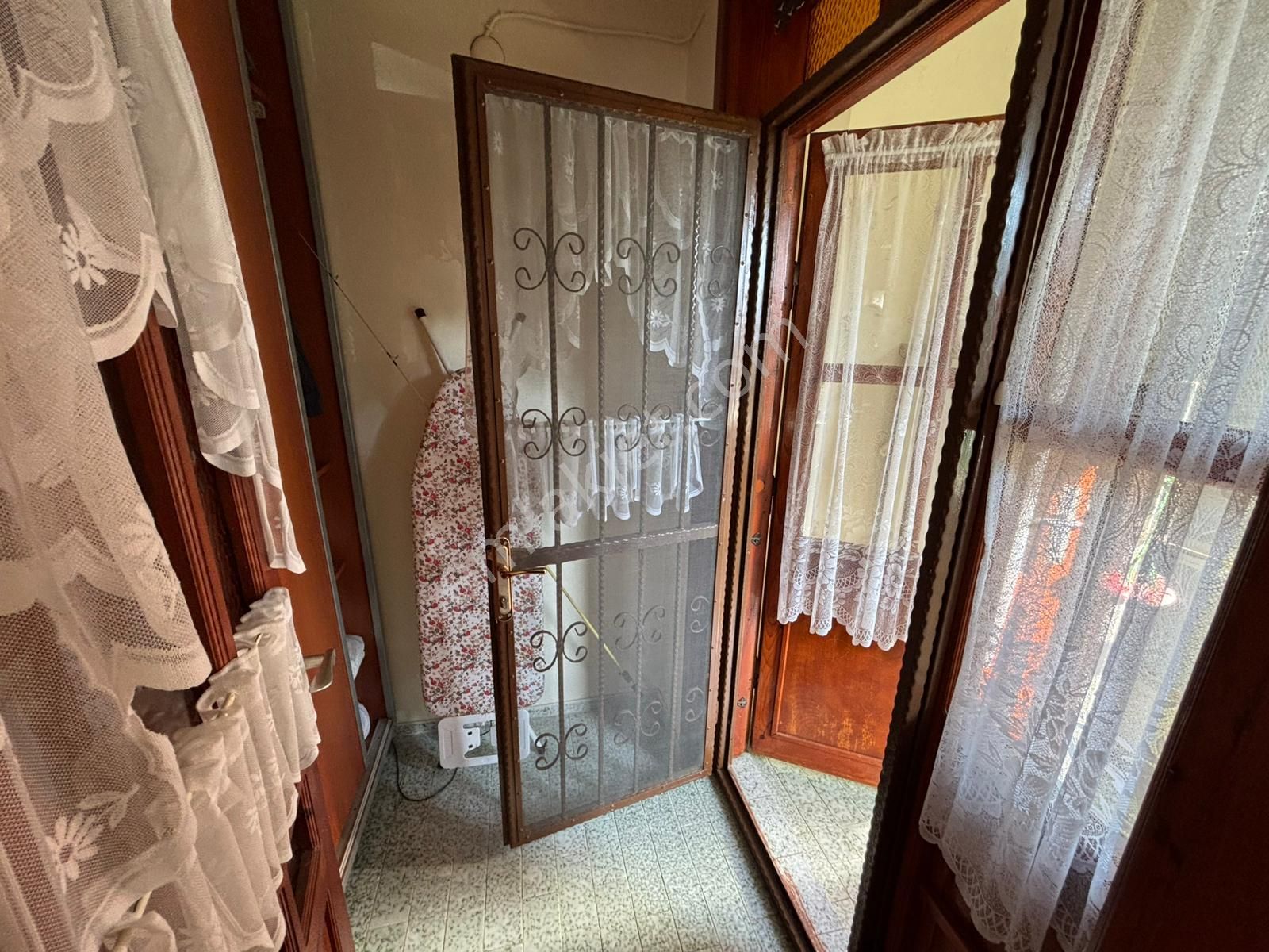 Usta Gayrimenkul'den Satılık Boğazkent'te Denize 200 M Villa - Görsel 19