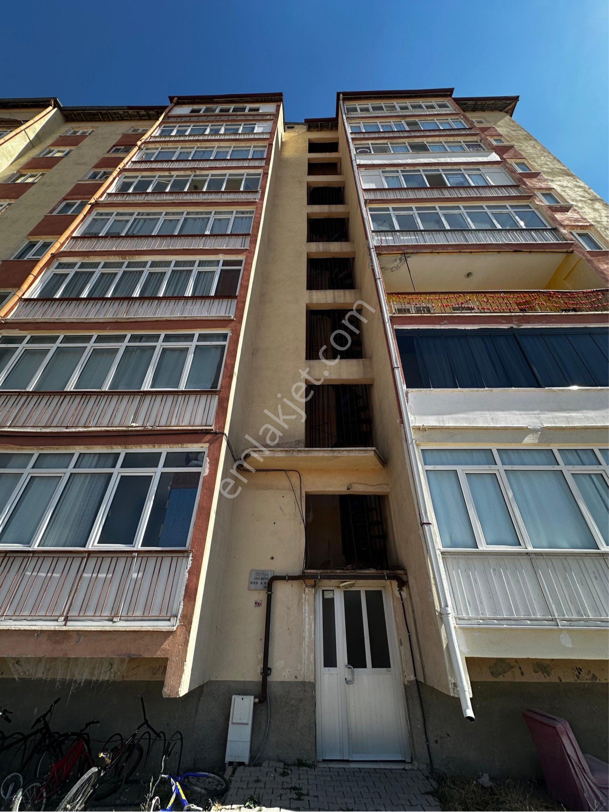 Asrın Emlak’tan Kılavuz Mah.satılık 3+1 Kombili Asansörlü Arakat Daire - Görsel 8