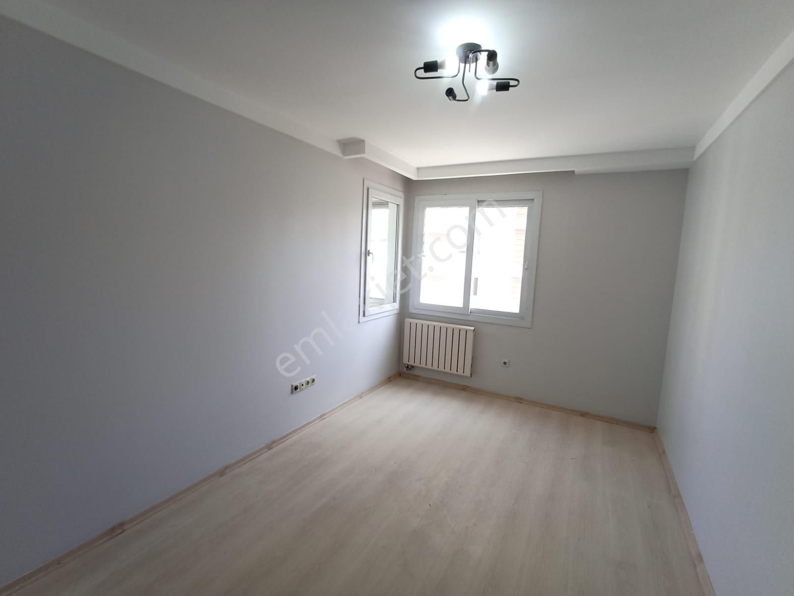 Türkmenbaşı Bulvarında Yüzme Havuzlu Güvenlikli Sosyal Yaşam Alanlı 4+1 Lüks Daire - Görsel 6
