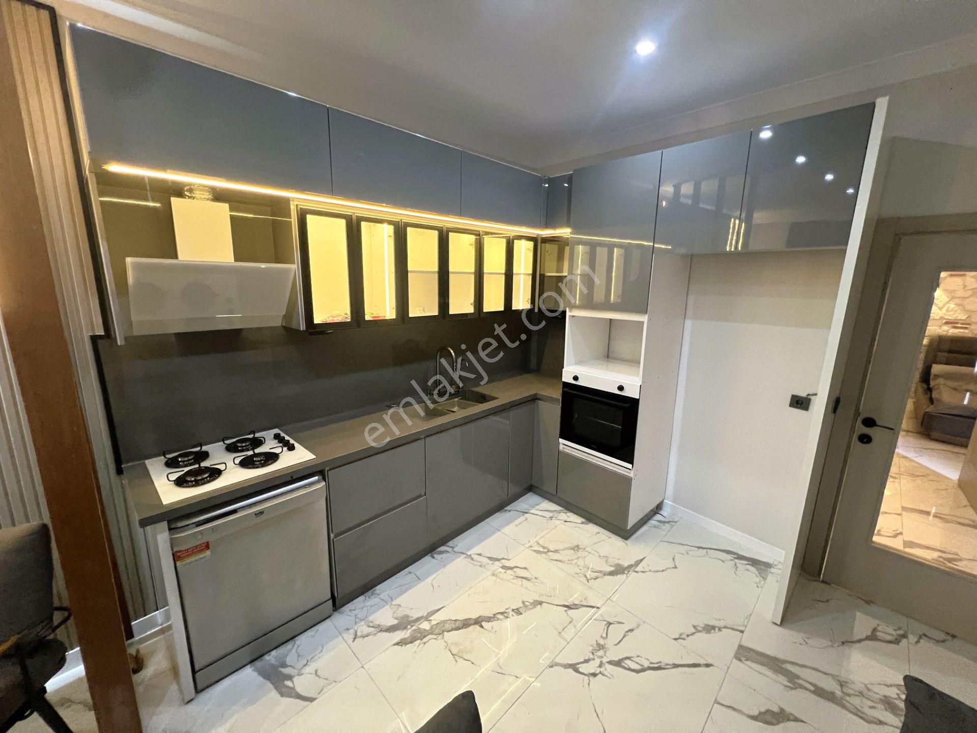 ▄jet Emlaktan Kızılkeçili'de Modern Tasarımlı Eşyalı Müstakil Ev - Görsel 12